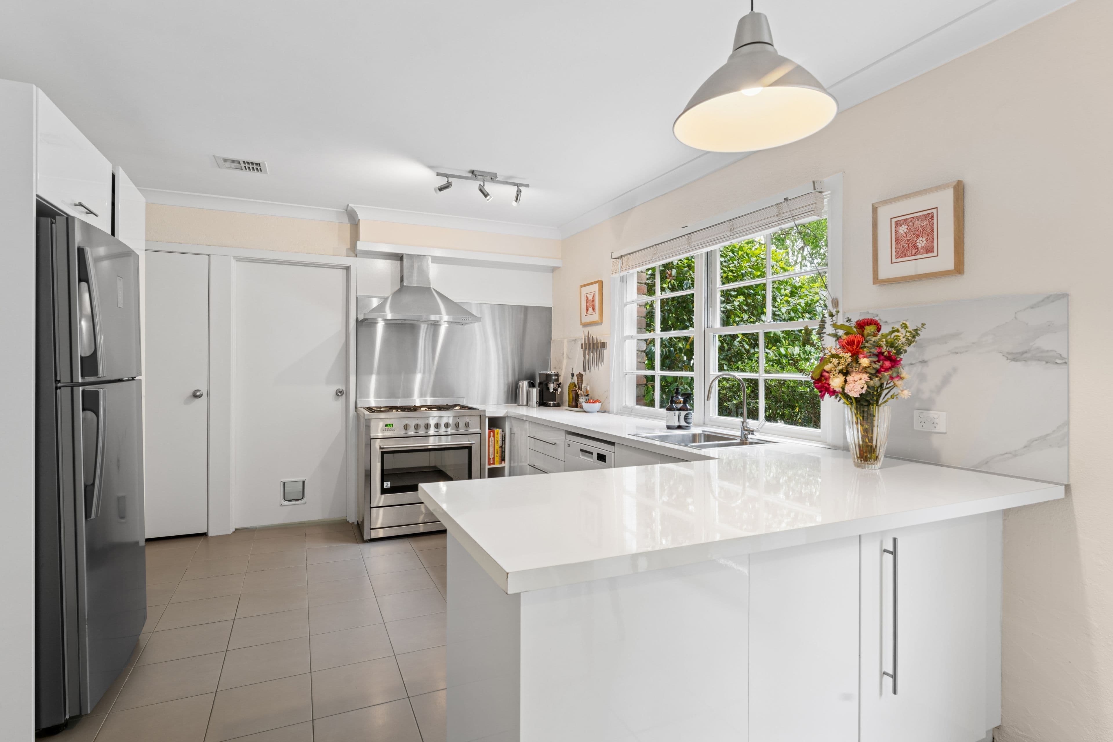 4 Patricia Way , Woodend VIC 3442, Woodend - Thumbnail 4