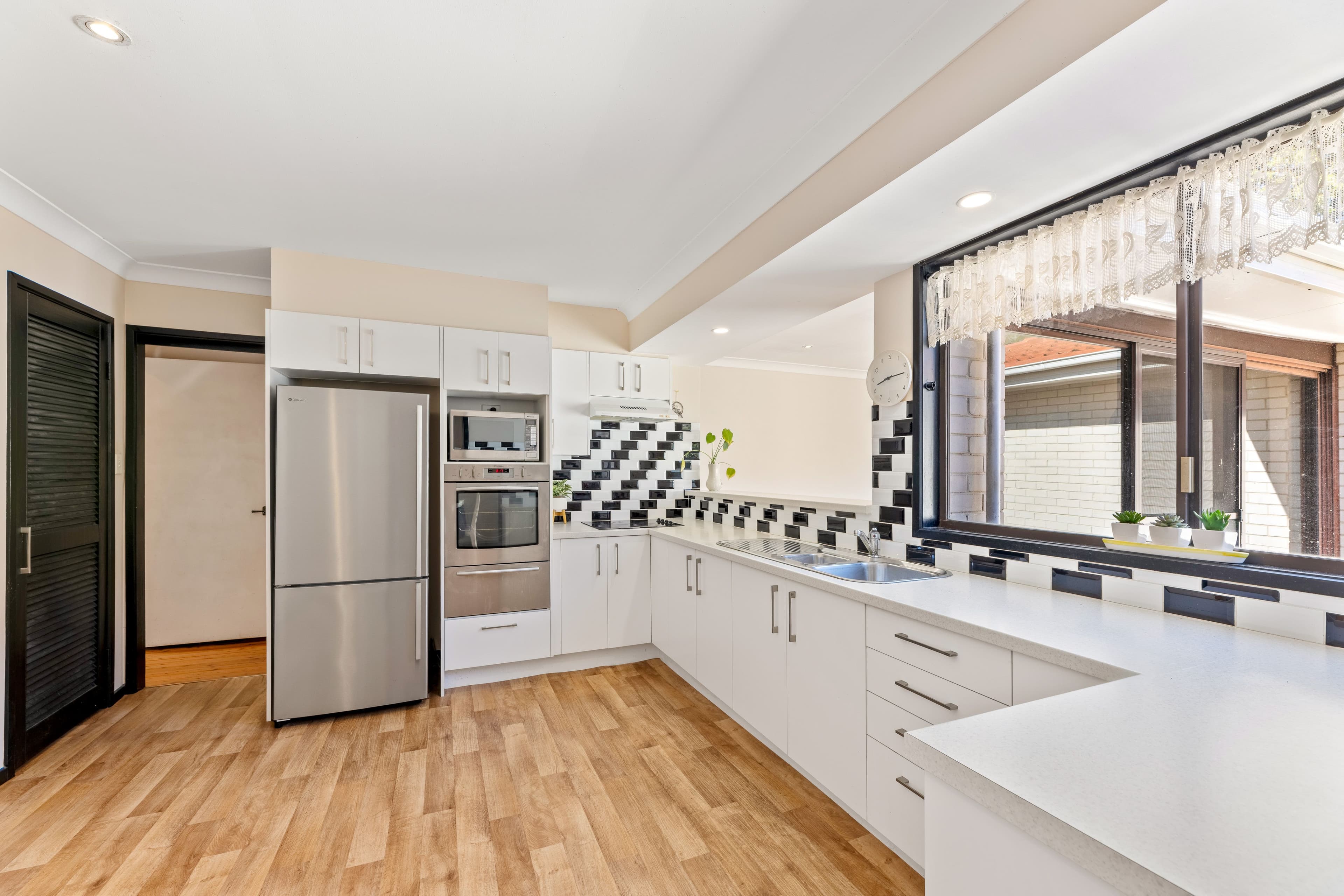 5 Poplar Place, Kirrawee NSW 2232, Kirrawee - Thumbnail 4