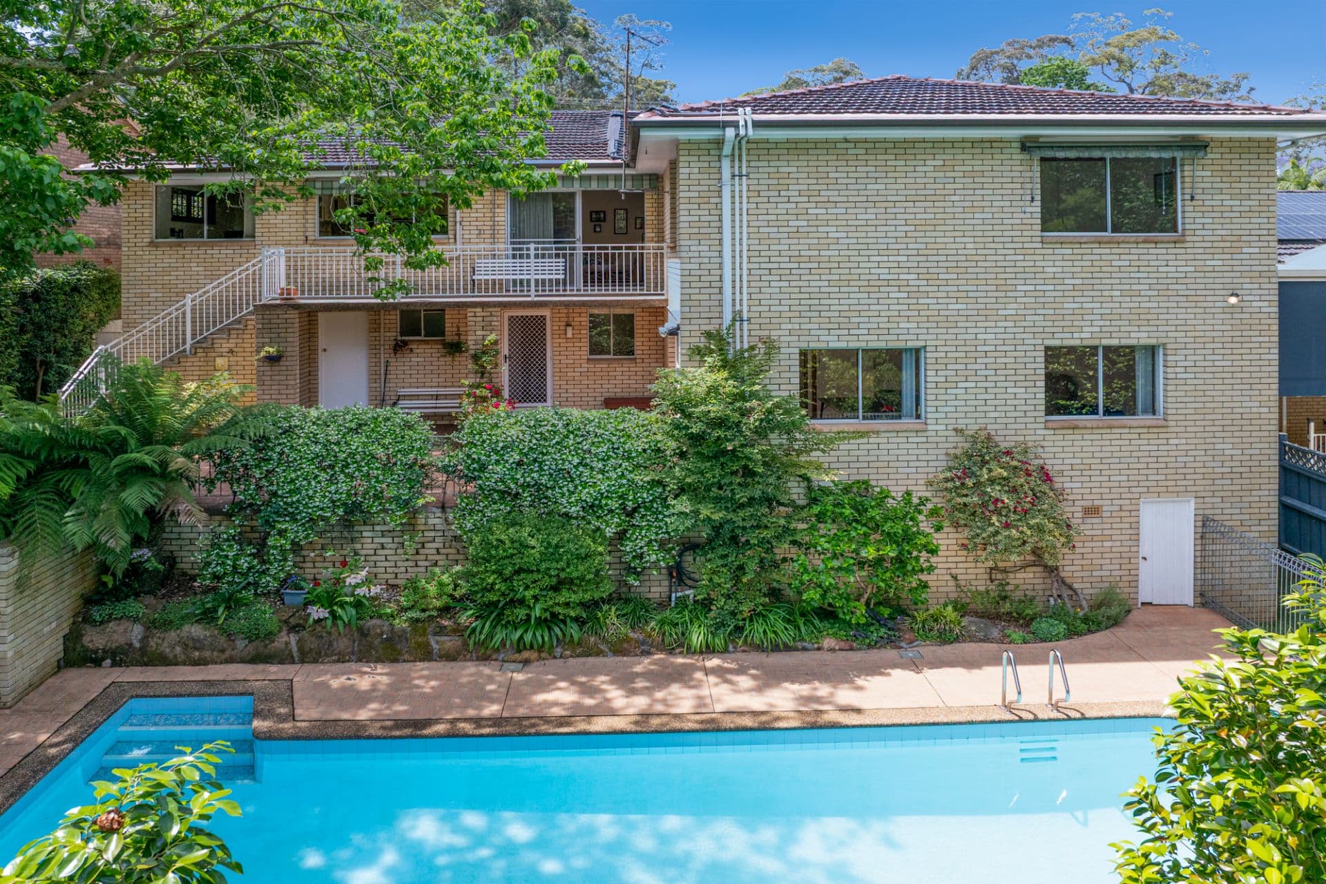 15 Blackwood Close, Beecroft - Thumbnail 2
