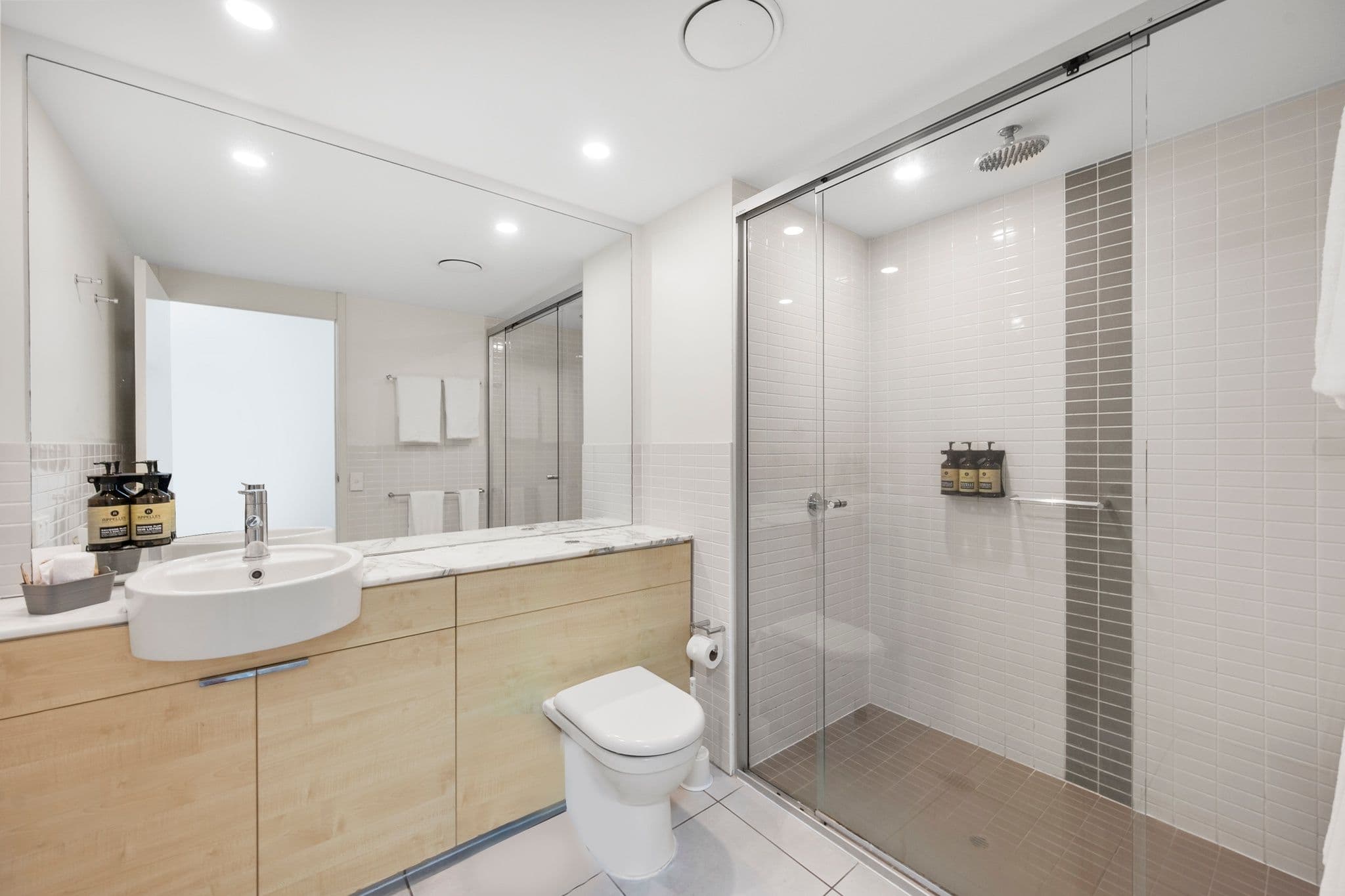 123 Sooning Street , Nelly Bay QLD 4819, Nelly Bay - Thumbnail 6