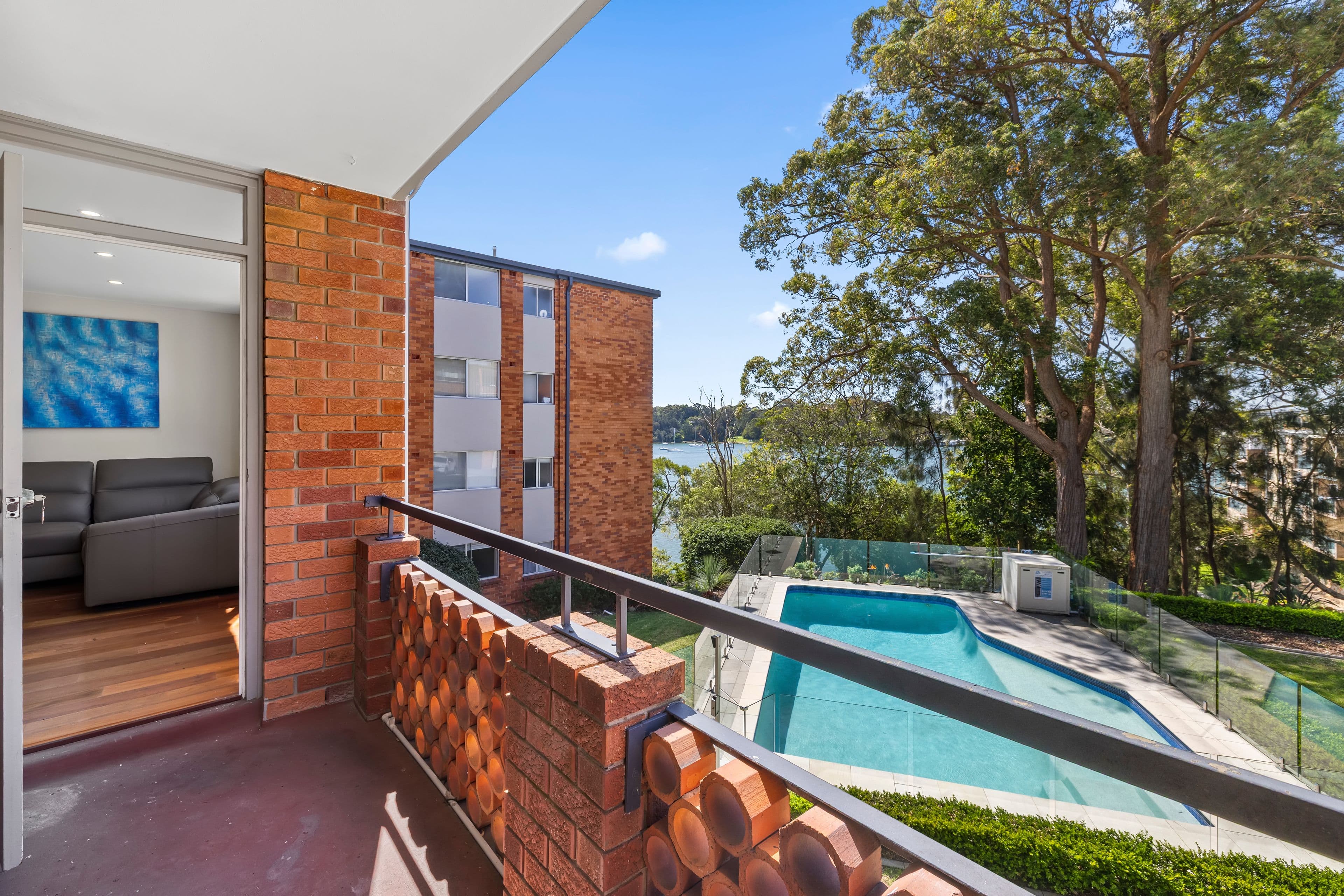 7 Bortfield Drive, Chiswick - Thumbnail 2