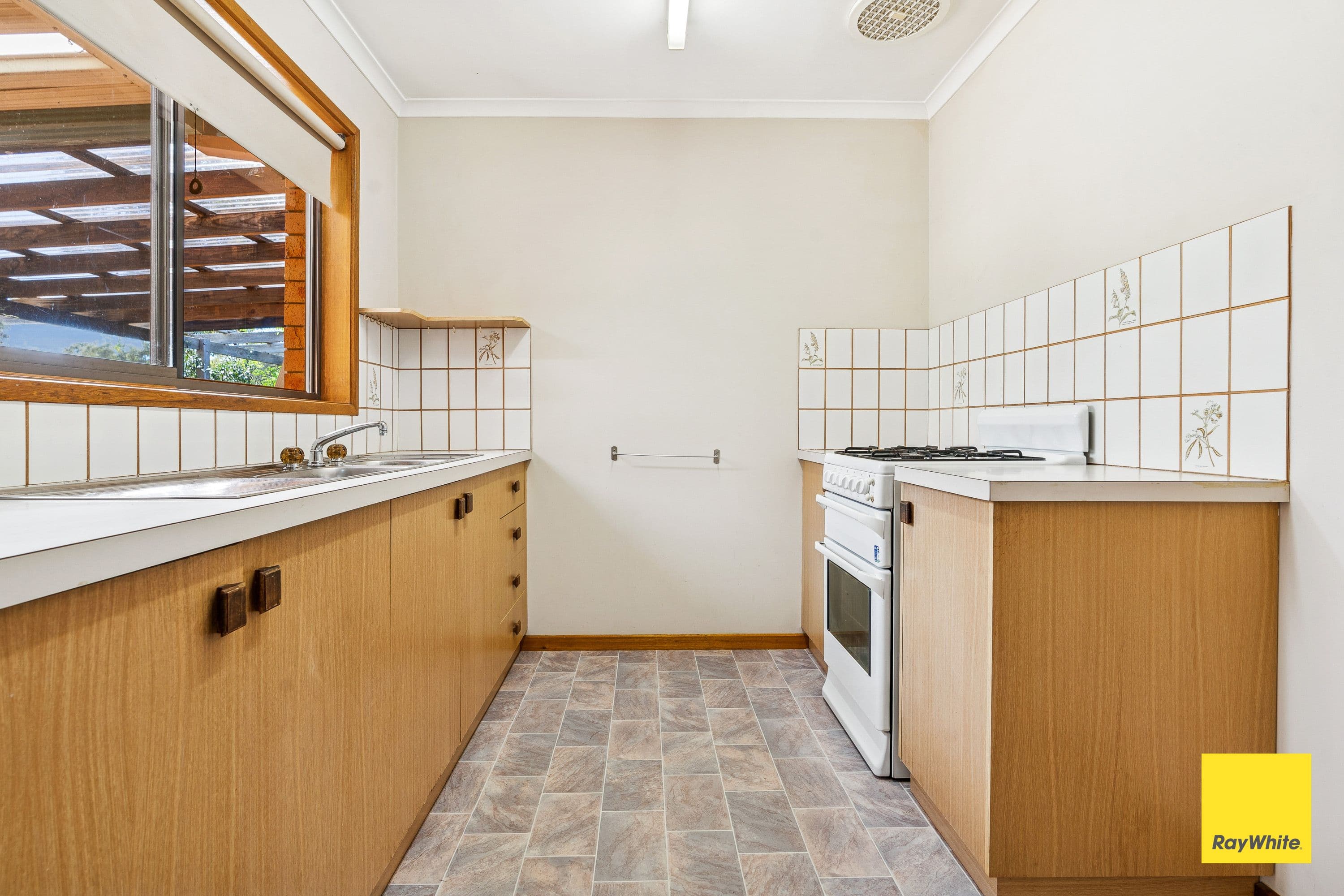 8 Forest Drive , Ascot VIC 3551, Ascot - Thumbnail 8