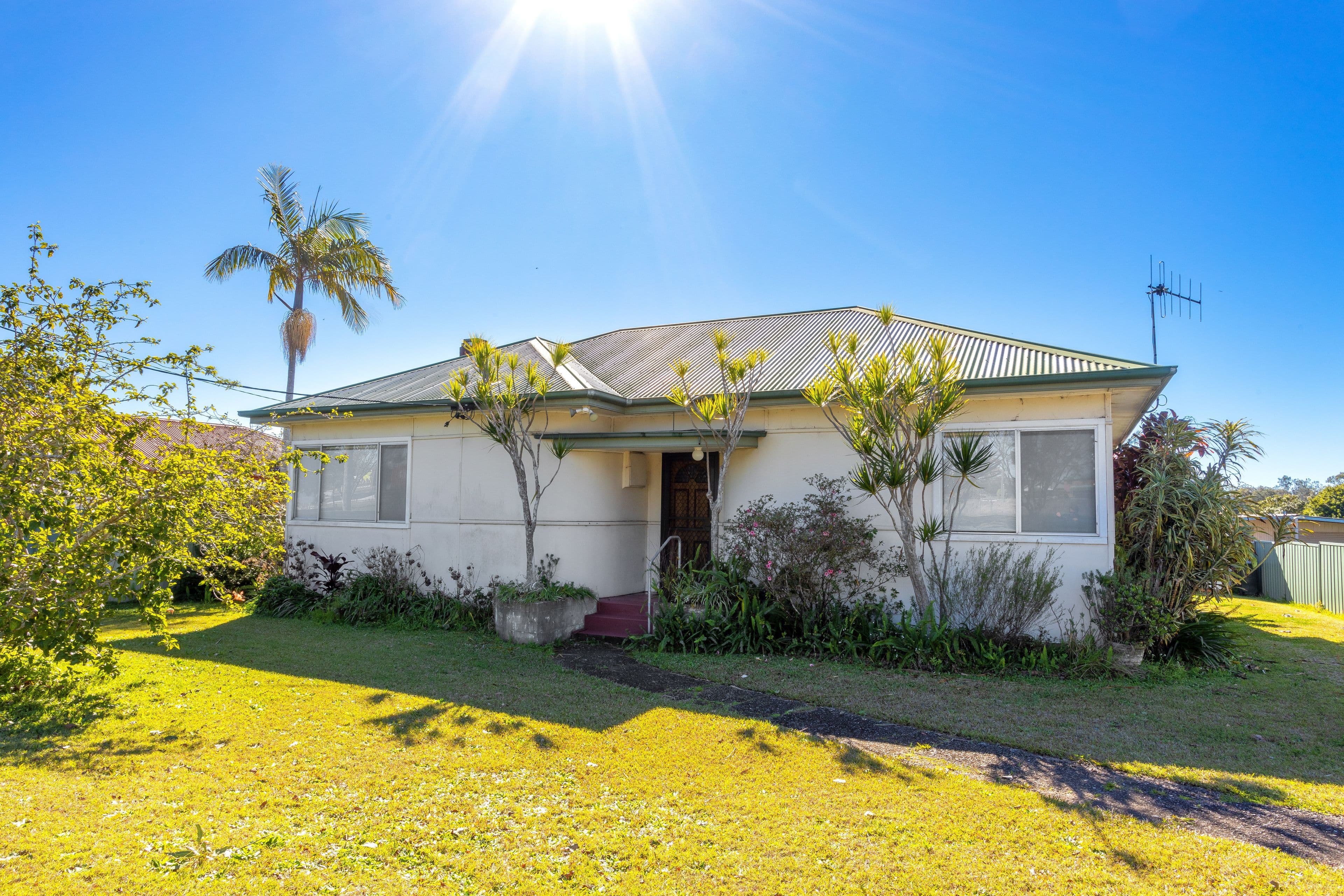 5 Whitbread Street , Taree NSW 2430, Taree - Thumbnail 3