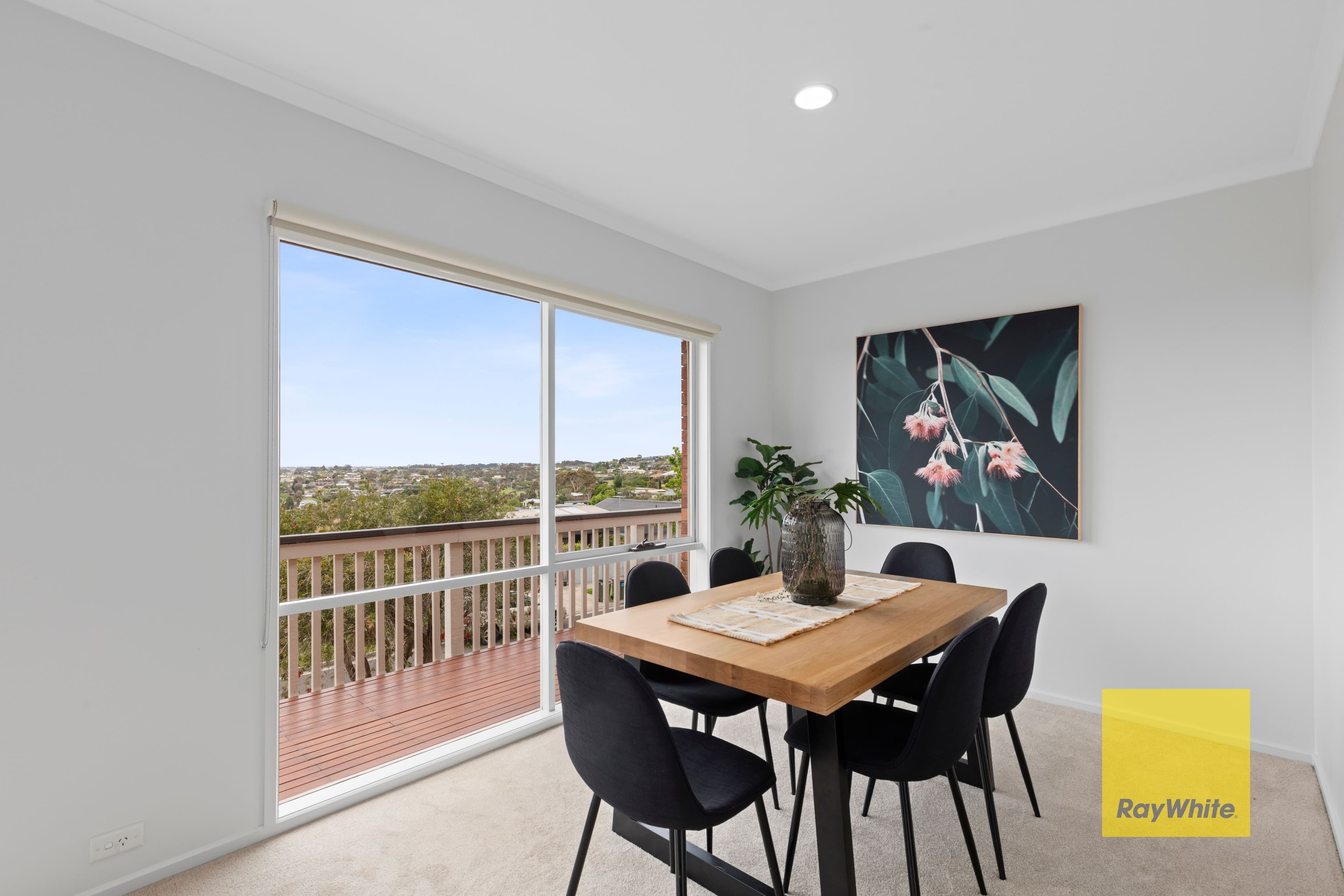 3 Lansbury Crescent , Highton VIC 3216, Highton - Thumbnail 4
