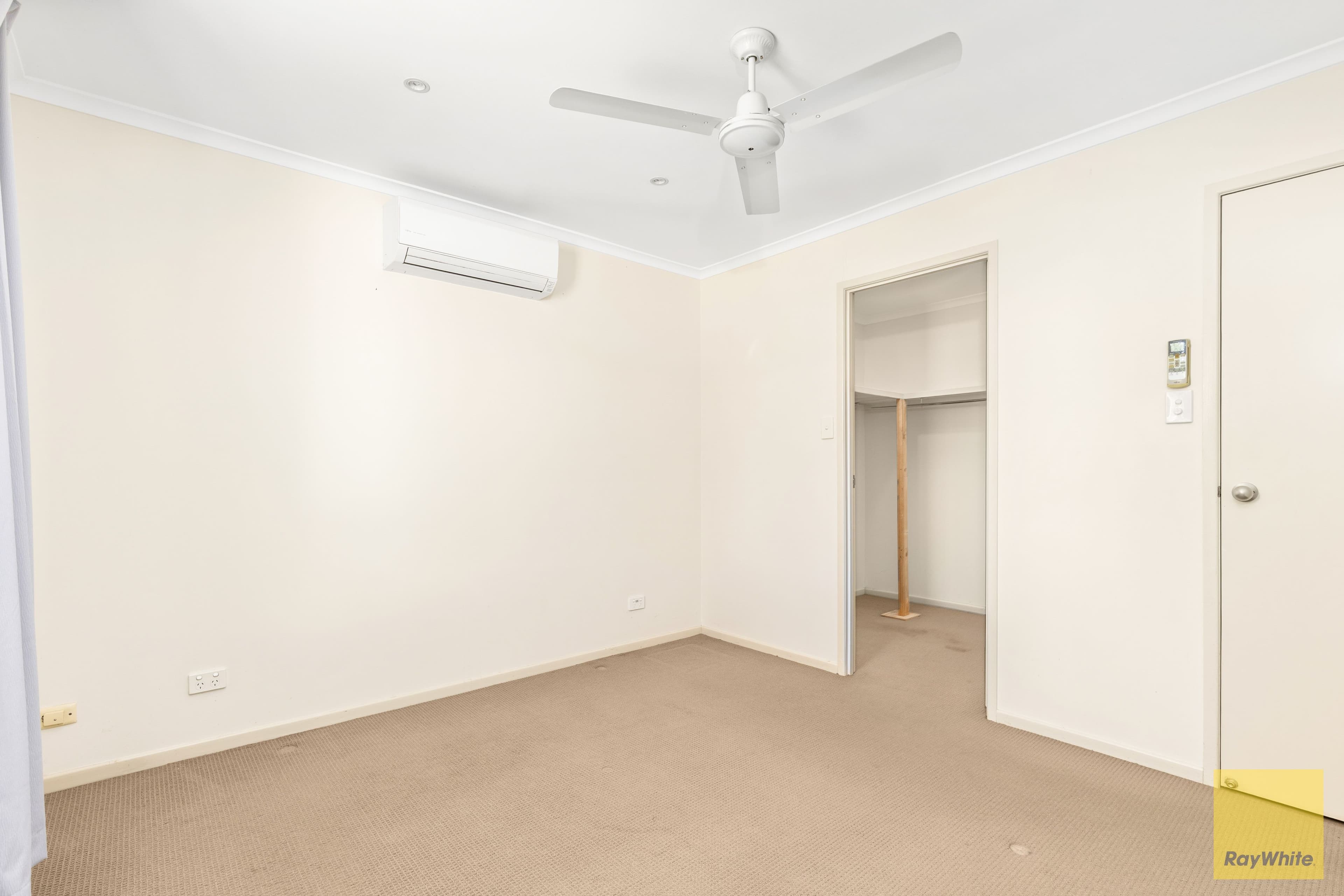 14 Rivoli Place, Emerald - Thumbnail 5