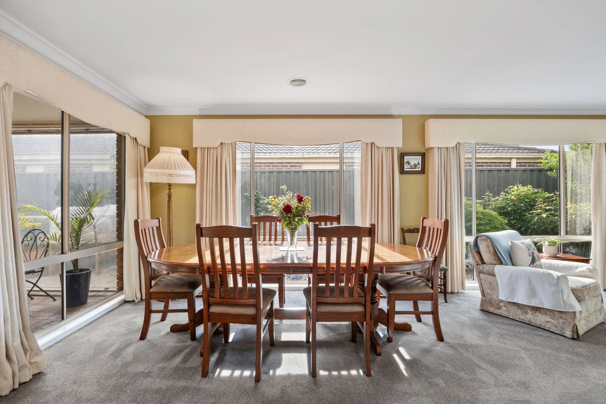 14 Castle Court, Beaconsfield - Thumbnail 3