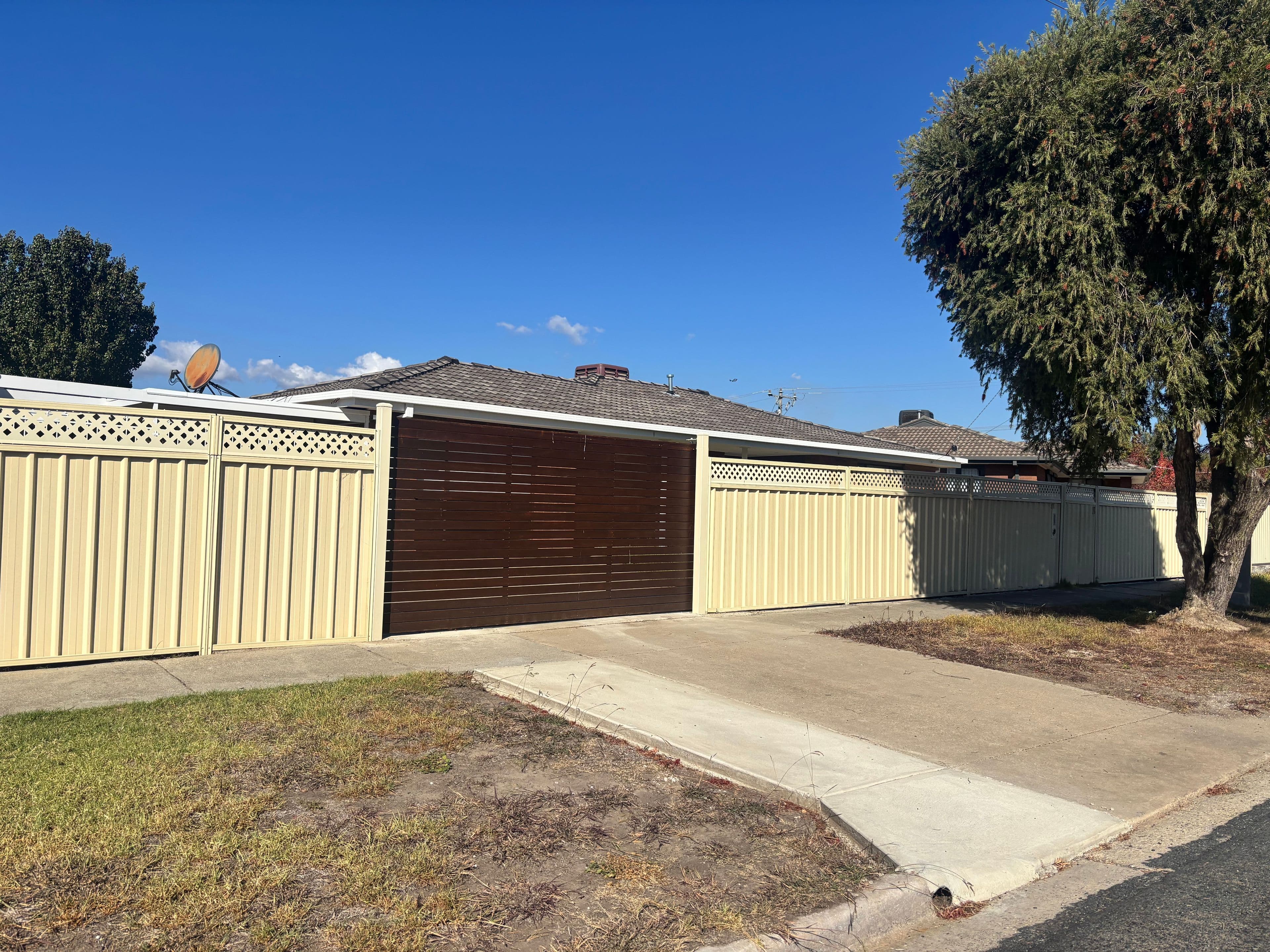 27 Campbell Avenue , Wodonga VIC 3690, West Wodonga - Image 1
