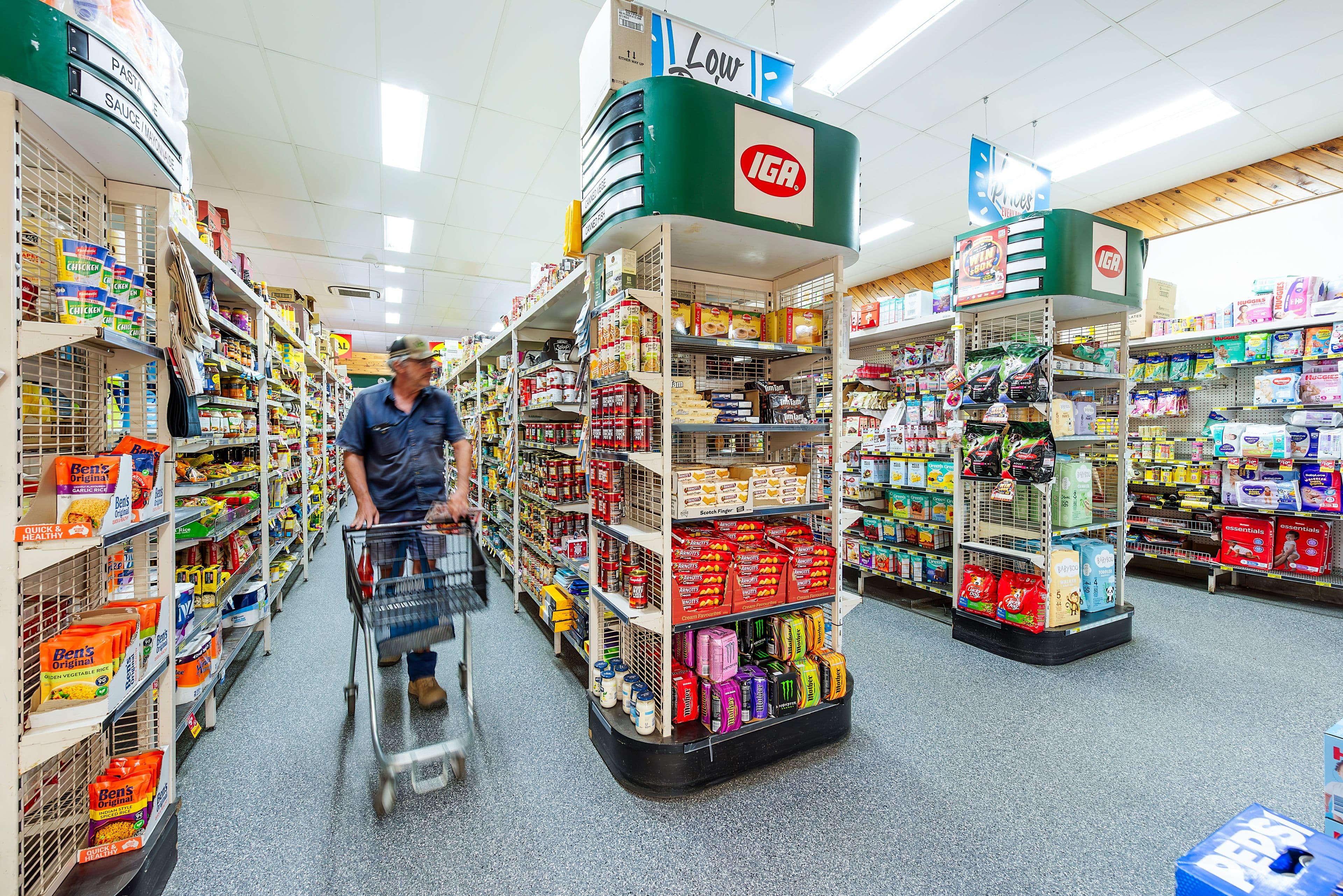 Peries IGA, 22-26 Newton Street , Monto QLD 4630, Monto - Thumbnail 5