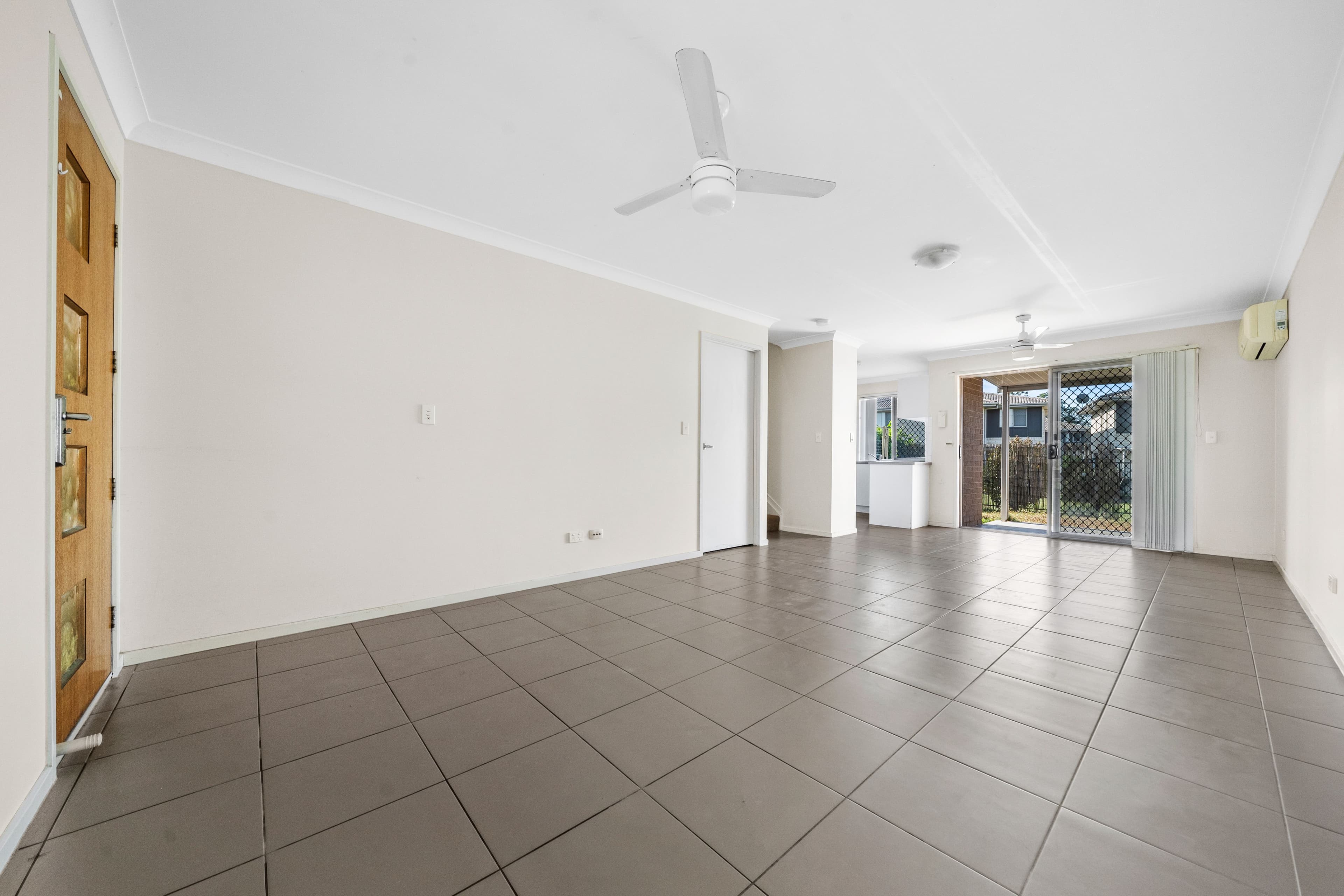 140-142 Eagleby Road , Eagleby QLD 4207, Eagleby - Thumbnail 4