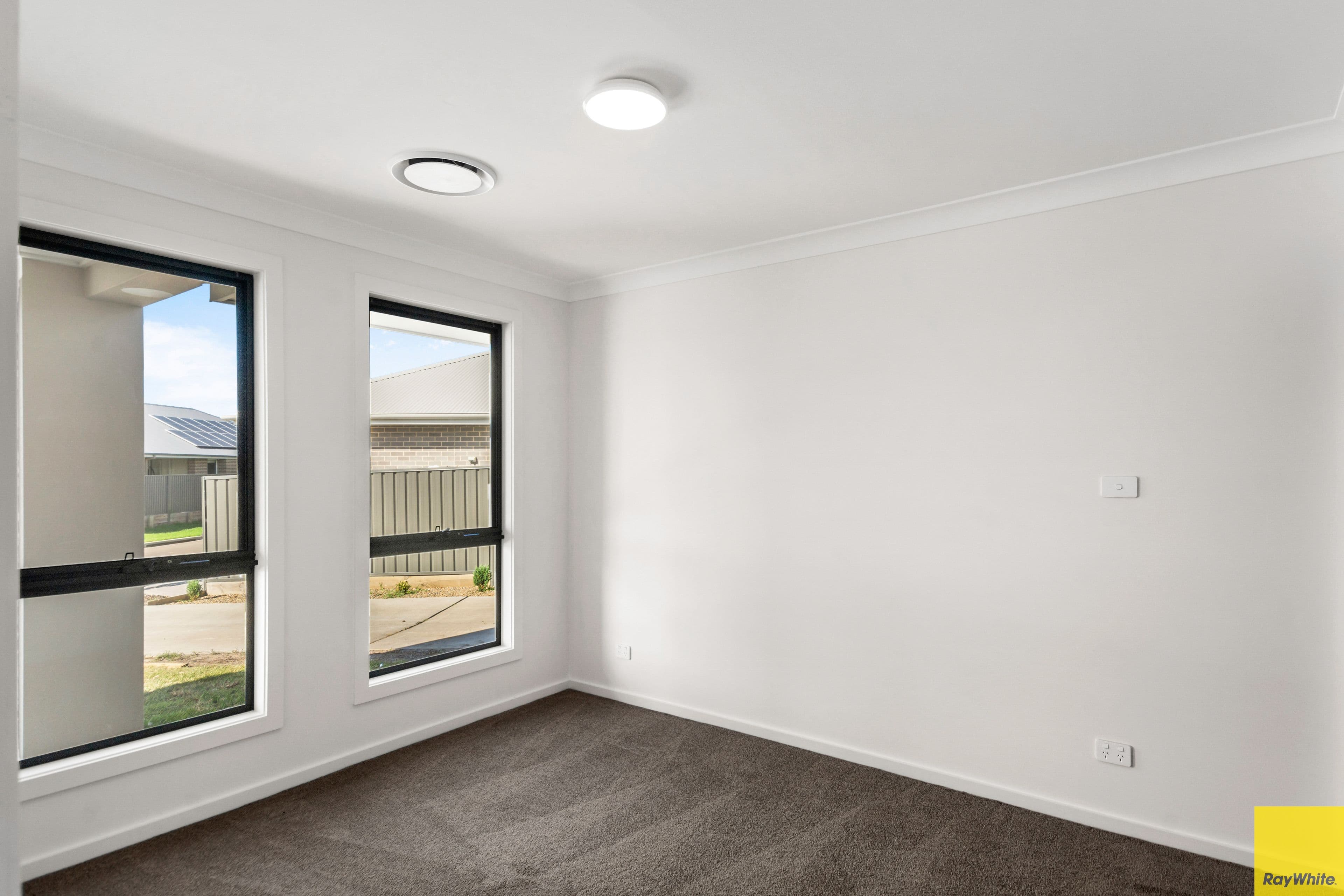 11b Ayshire Street , Horsley NSW 2530, Horsley - Thumbnail 2