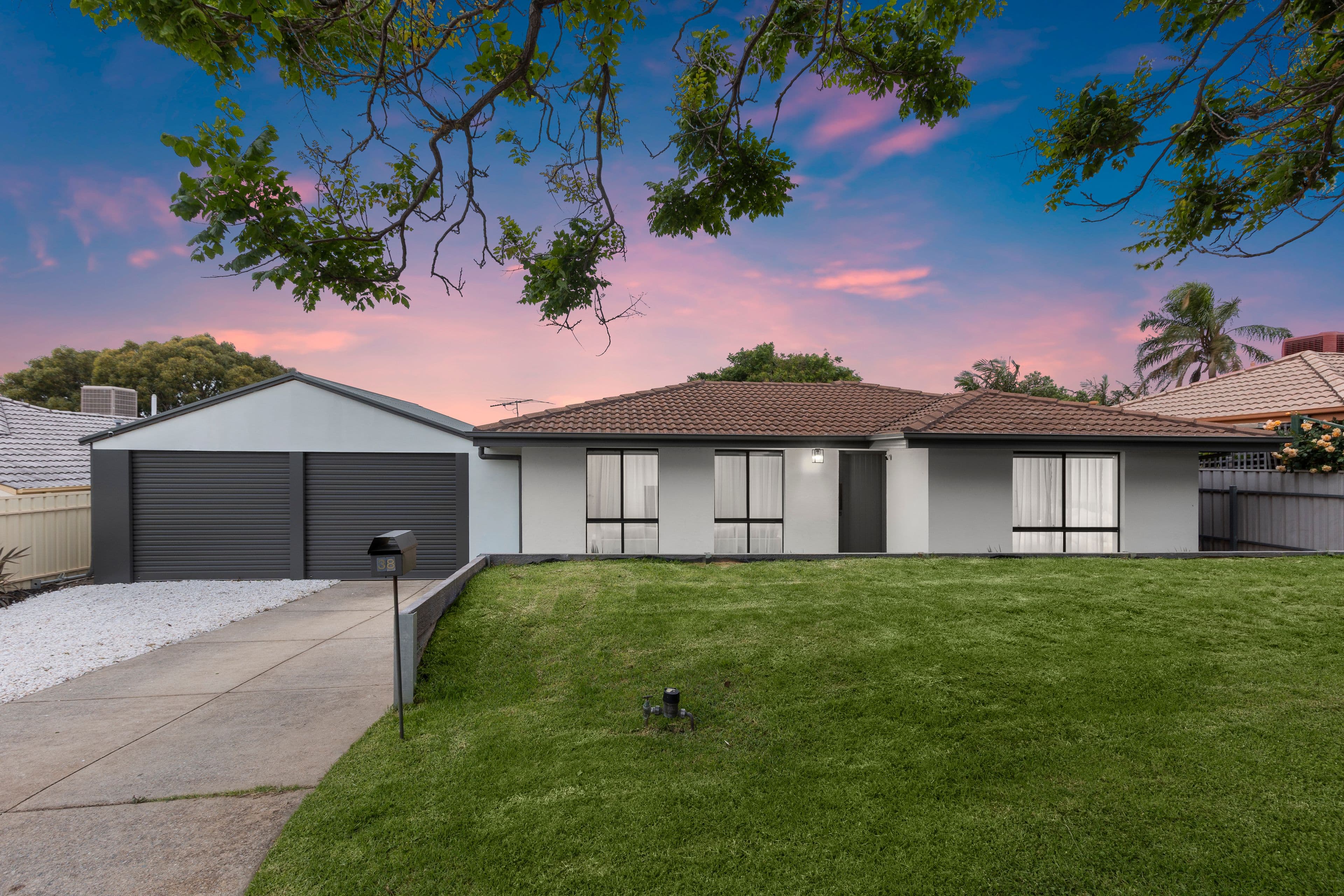 38 Lyons Circuit , Trott Park SA 5158, Trott Park - Thumbnail 2