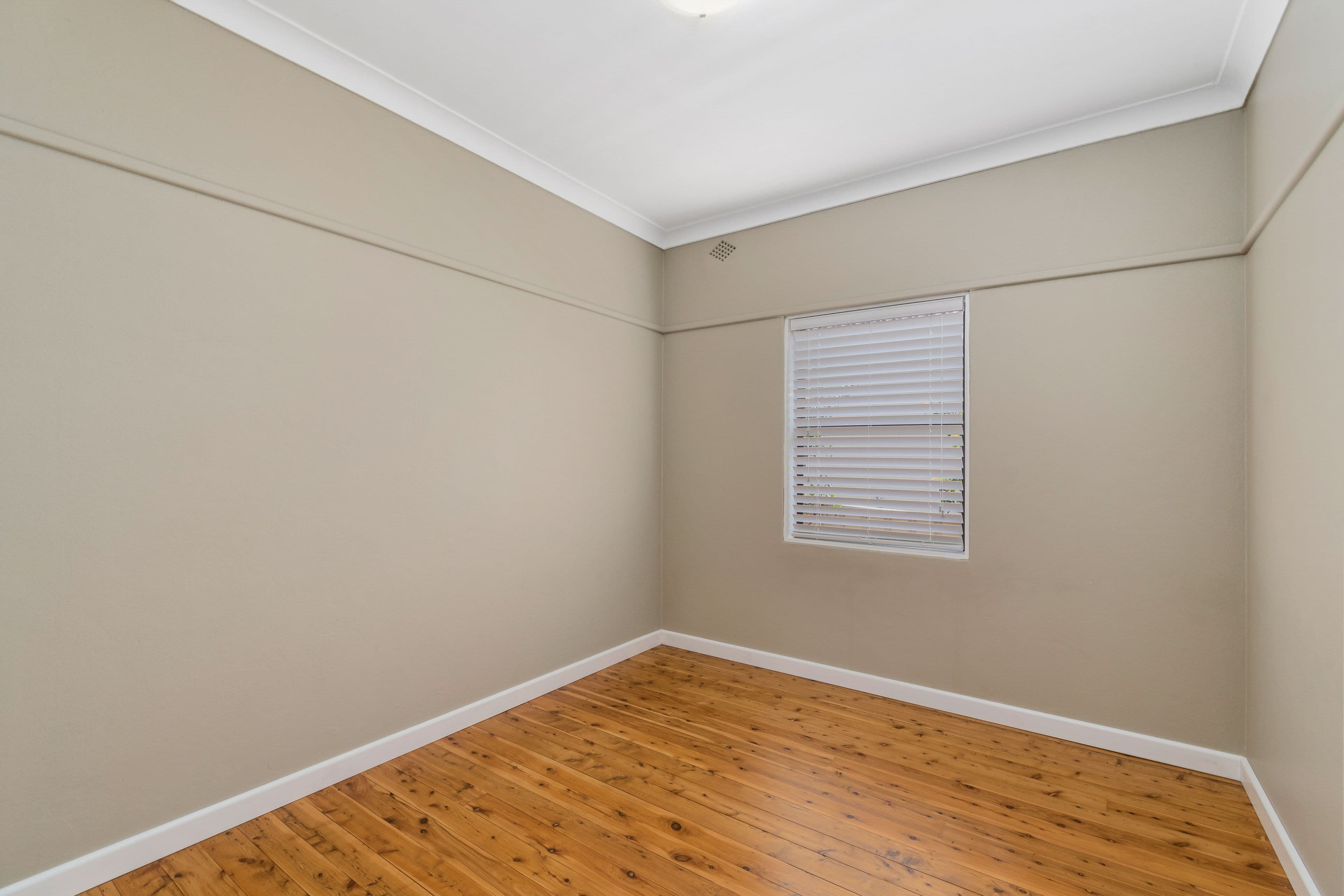 13 First Avenue South , Warrawong NSW 2502, Warrawong - Thumbnail 6