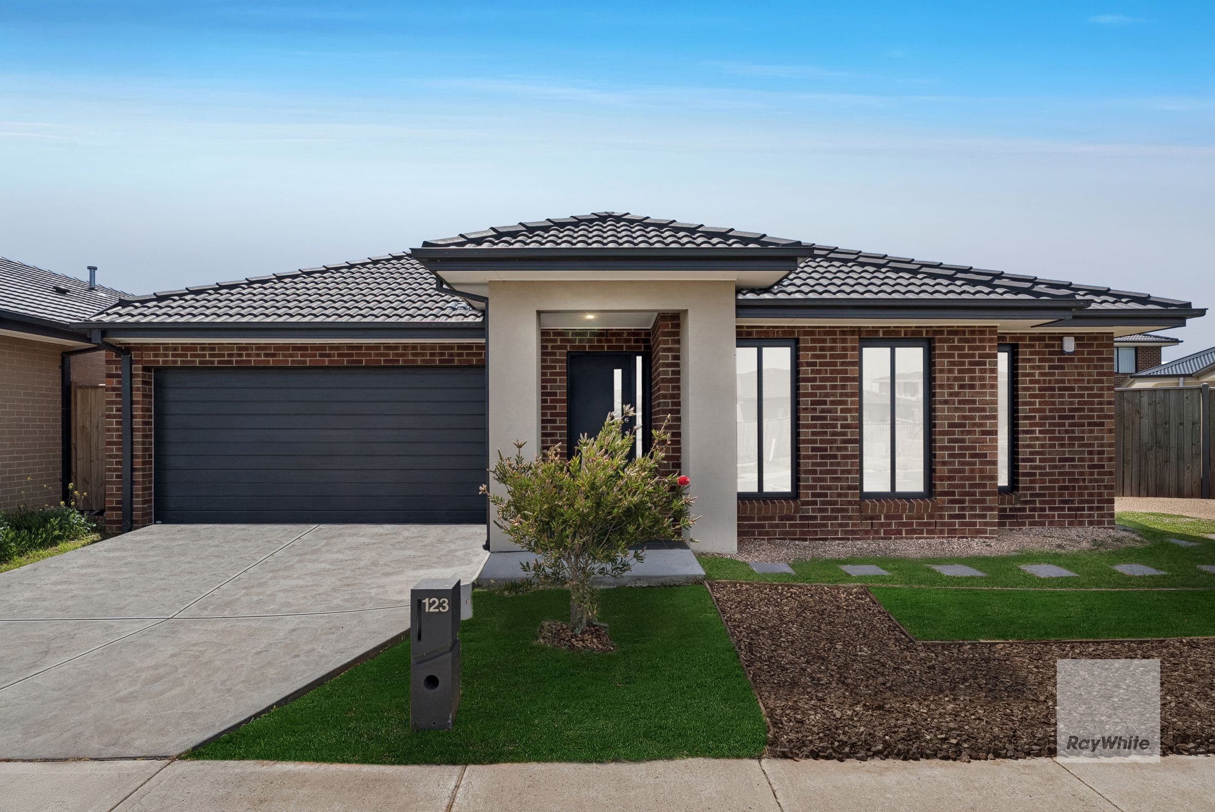 123 Palmdale Crescent , Mambourin VIC 3024, Mambourin - Image 1