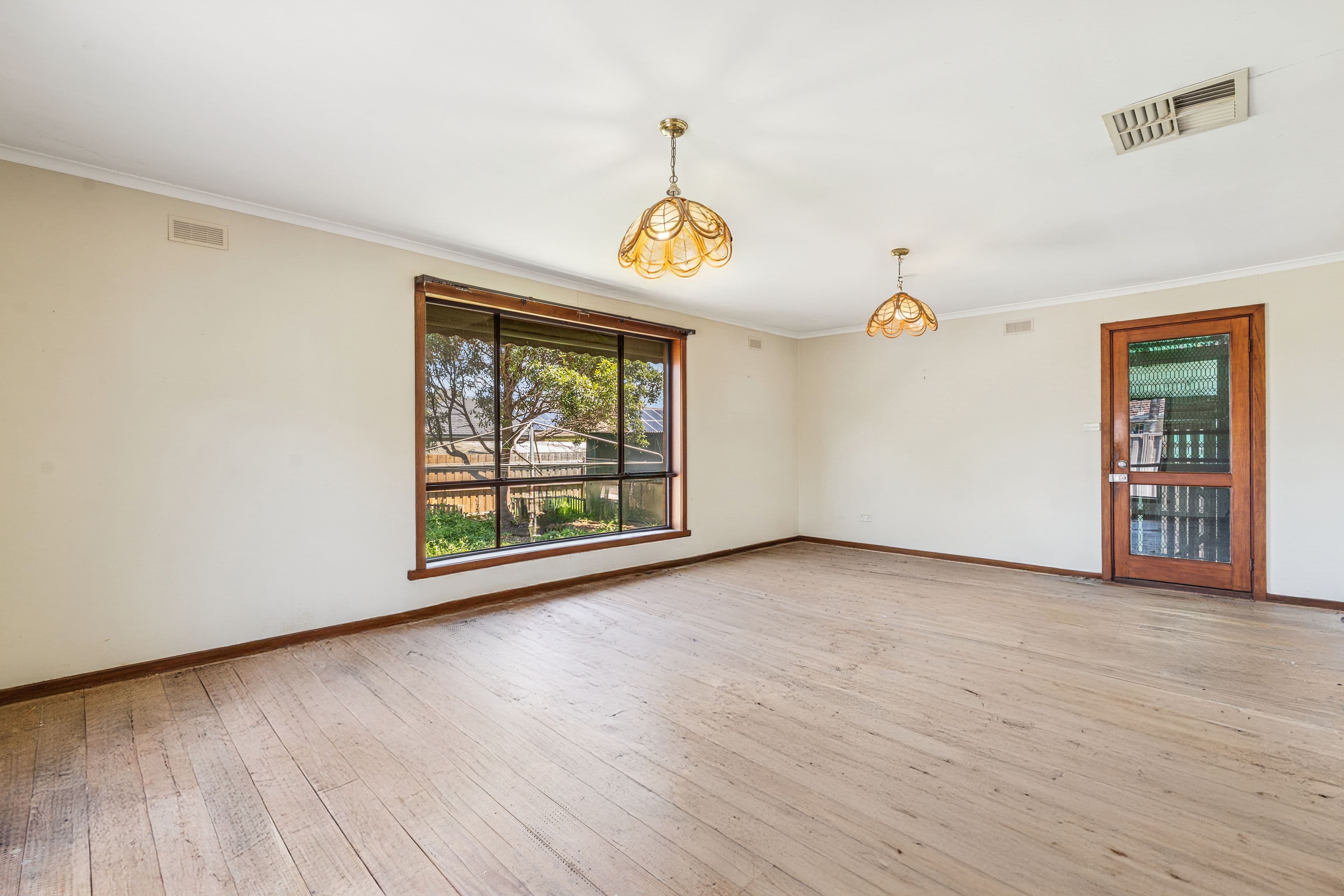 57 Glasgow Avenue , Reservoir VIC 3073, Reservoir - Thumbnail 7
