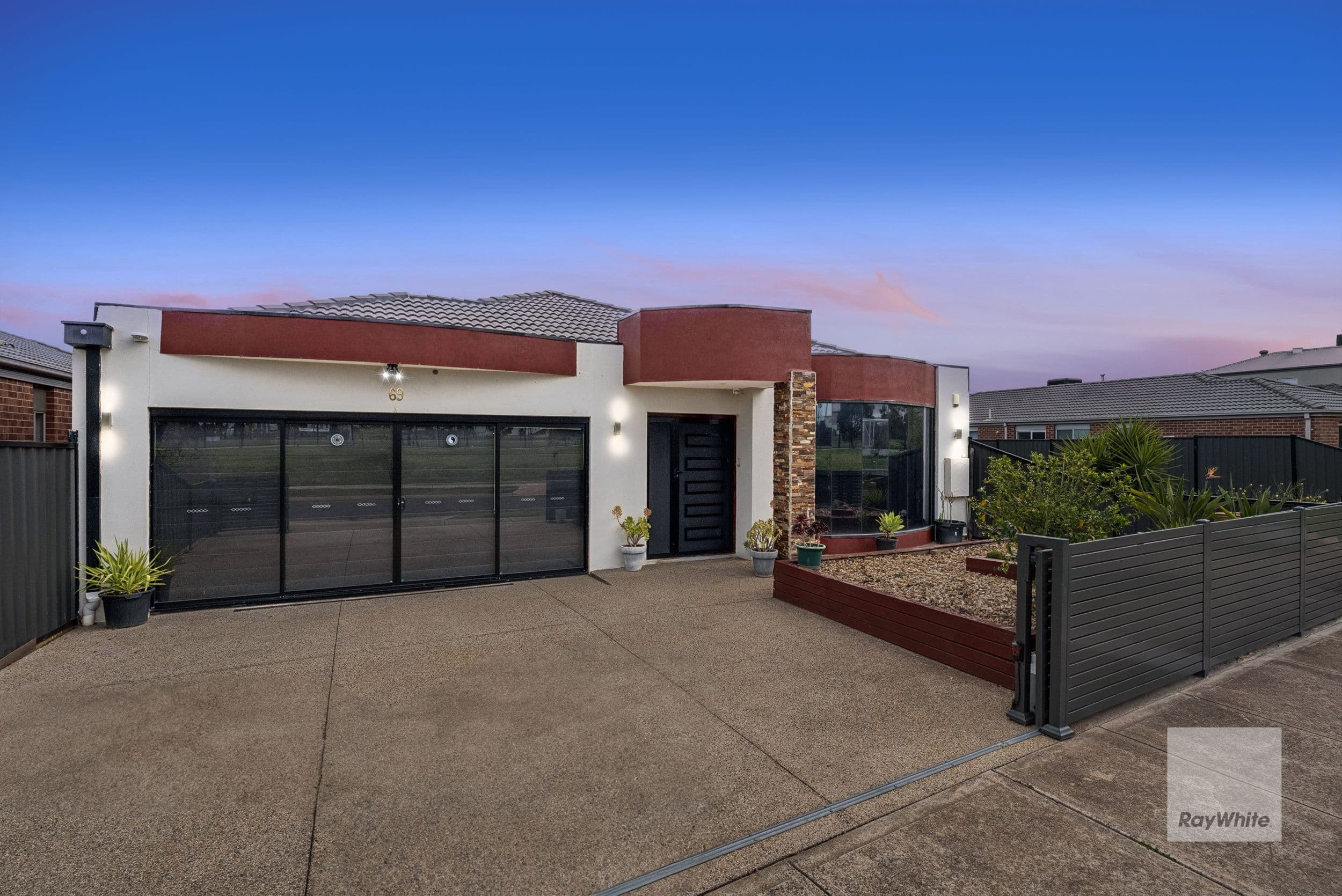 69 Orbis Avenue , FRASER RISE VIC 3336, Fraser Rise - Thumbnail 2