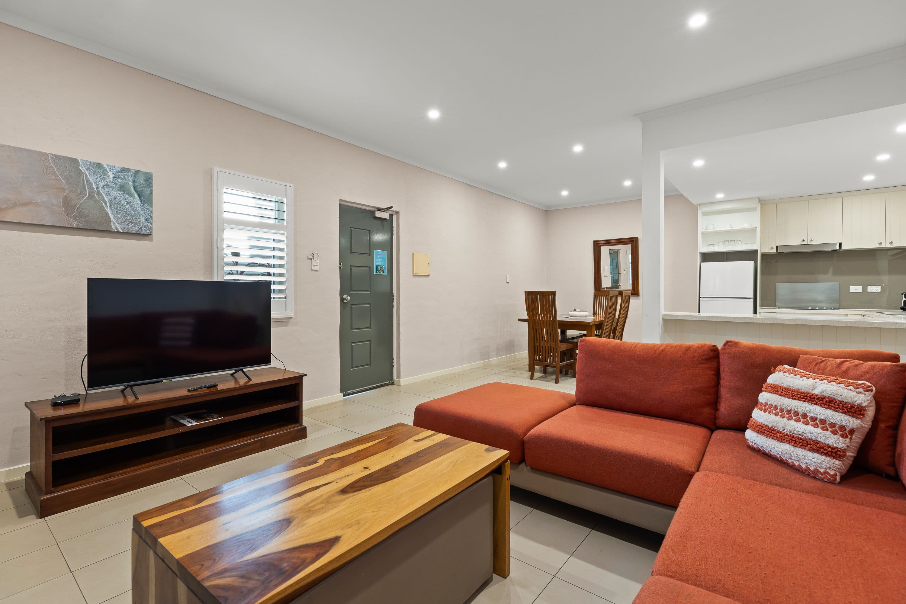 6 Challenor Drive , Cable Beach WA 6726, Cable Beach - Thumbnail 4