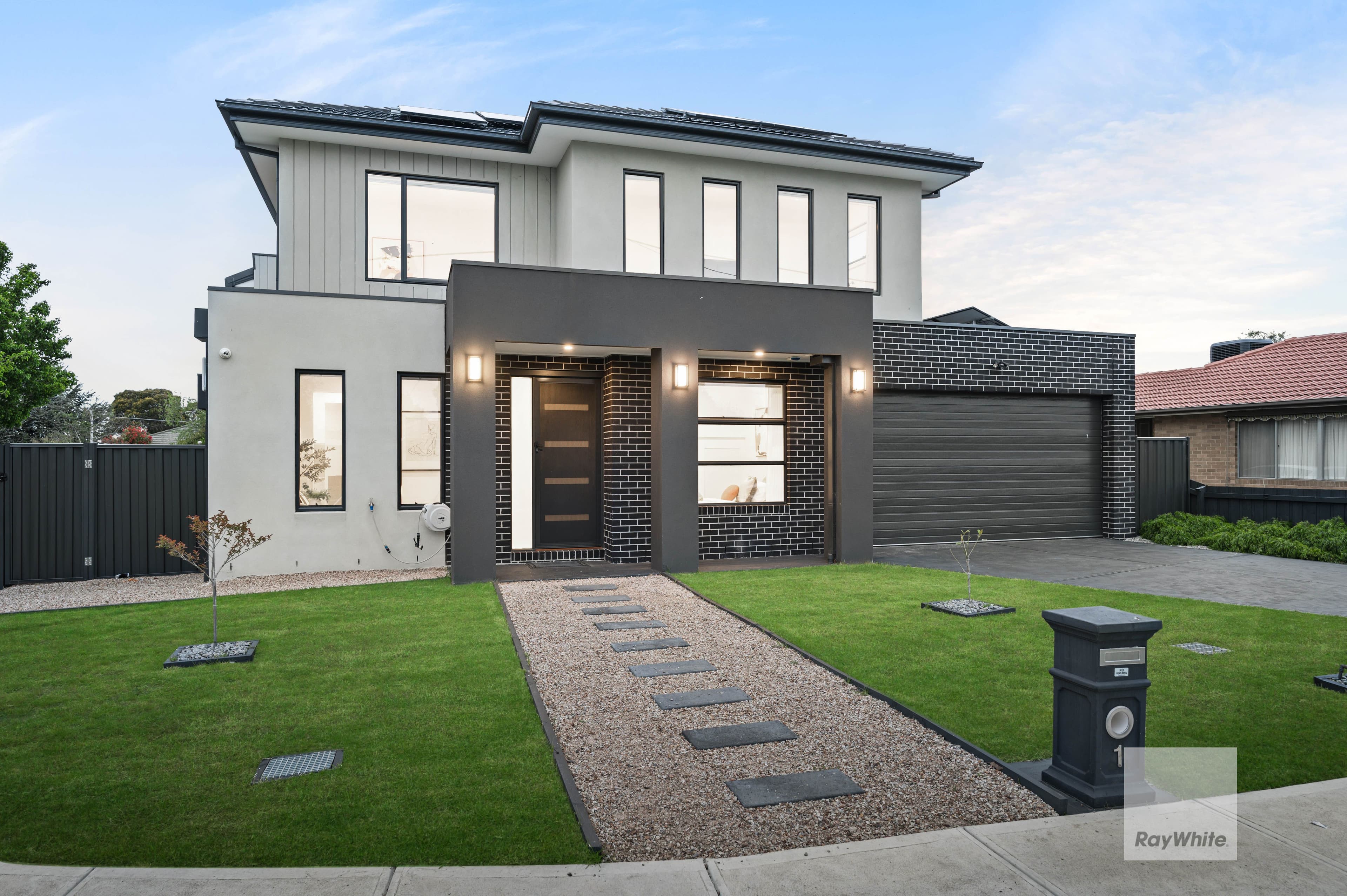 1 Taylor Drive , Gladstone Park VIC 3043, Gladstone Park - Thumbnail 2