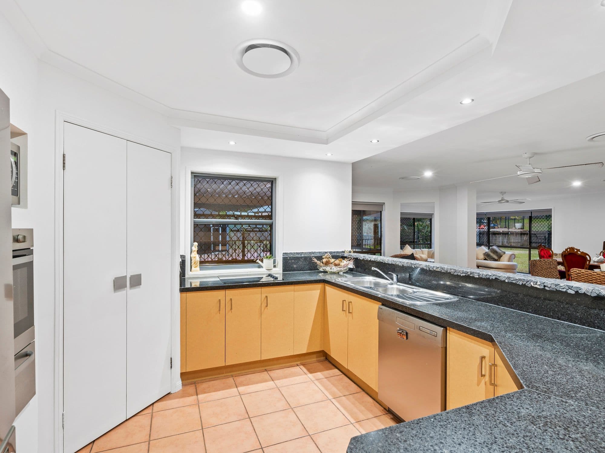 103 Gardenia Drive , Bonogin QLD 4213, Bonogin - Thumbnail 4