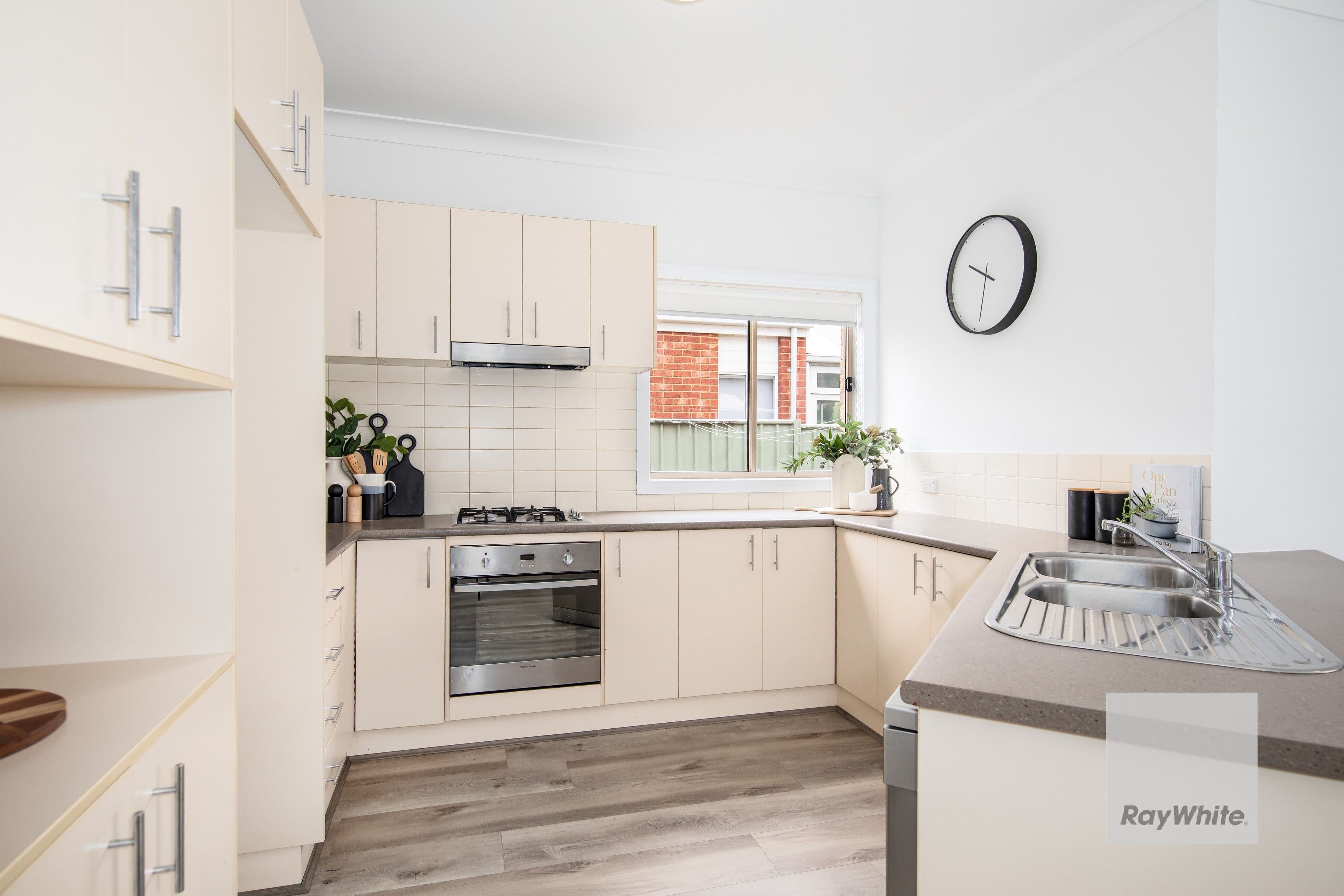 41 Dahlia Drive , Caroline Springs VIC 3023, Caroline Springs - Thumbnail 7