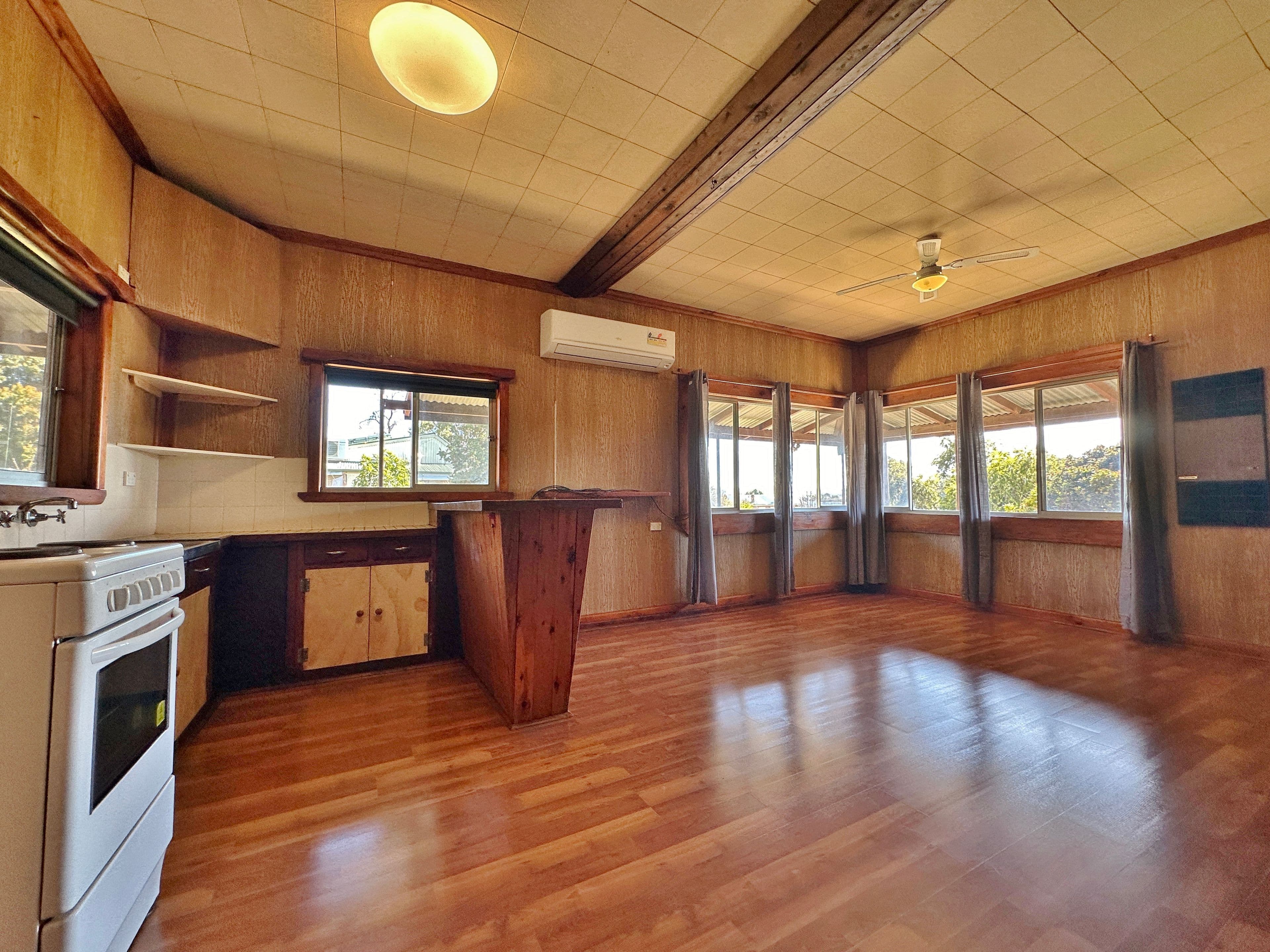 190 Albury Street , Harden NSW 2587, Harden - Thumbnail 5