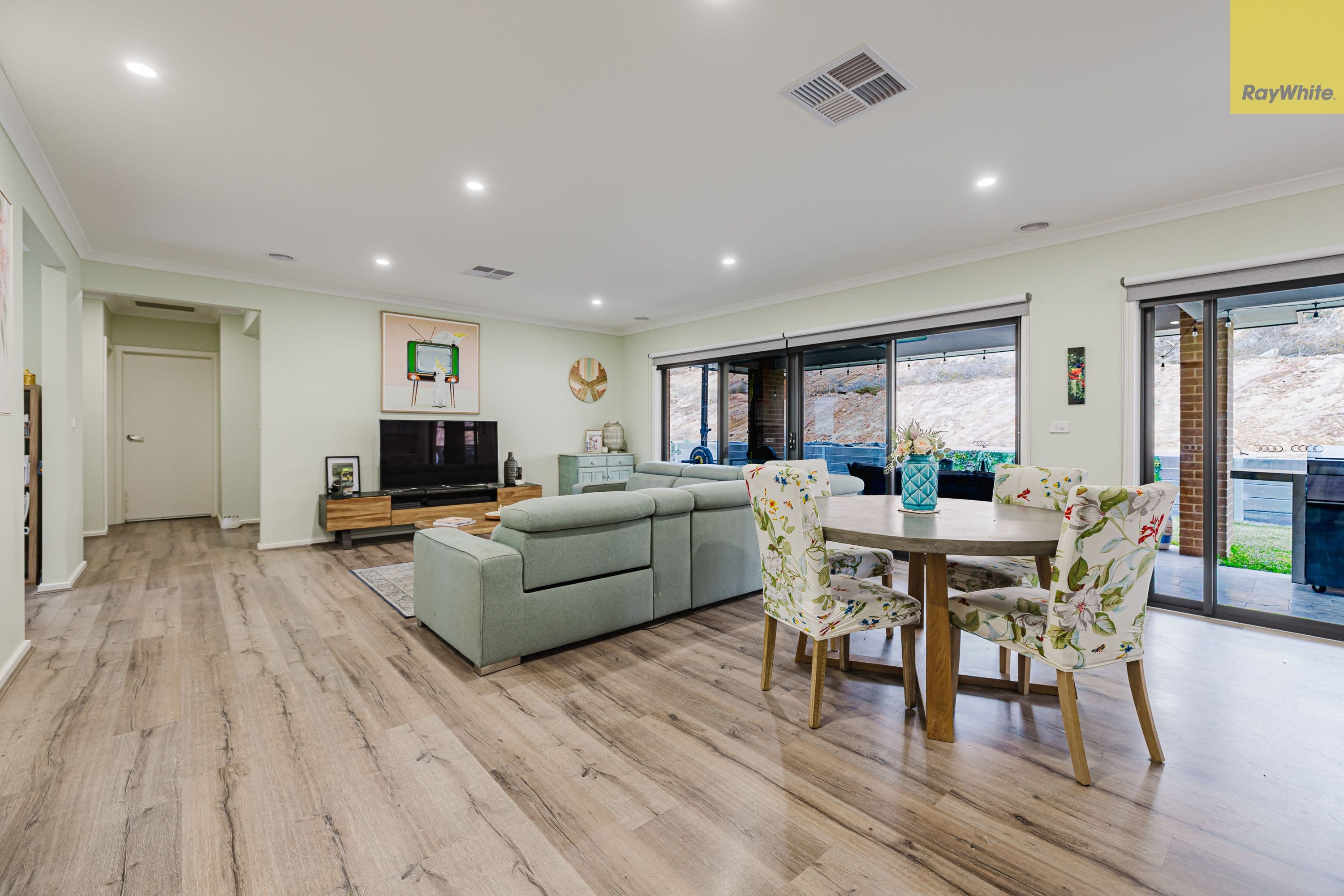 62 Manning Boulevard , Darley VIC 3340, Darley - Thumbnail 5