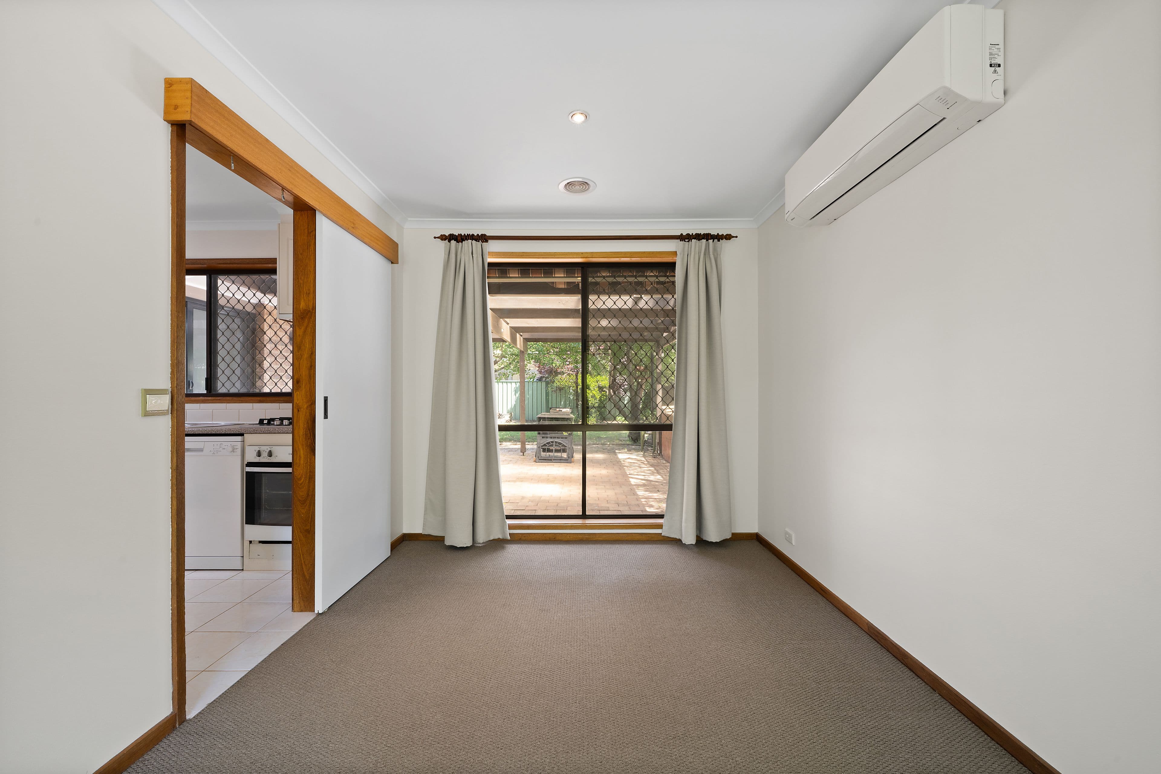 9 Mcghie Place , Latham ACT 2615, Latham - Thumbnail 8