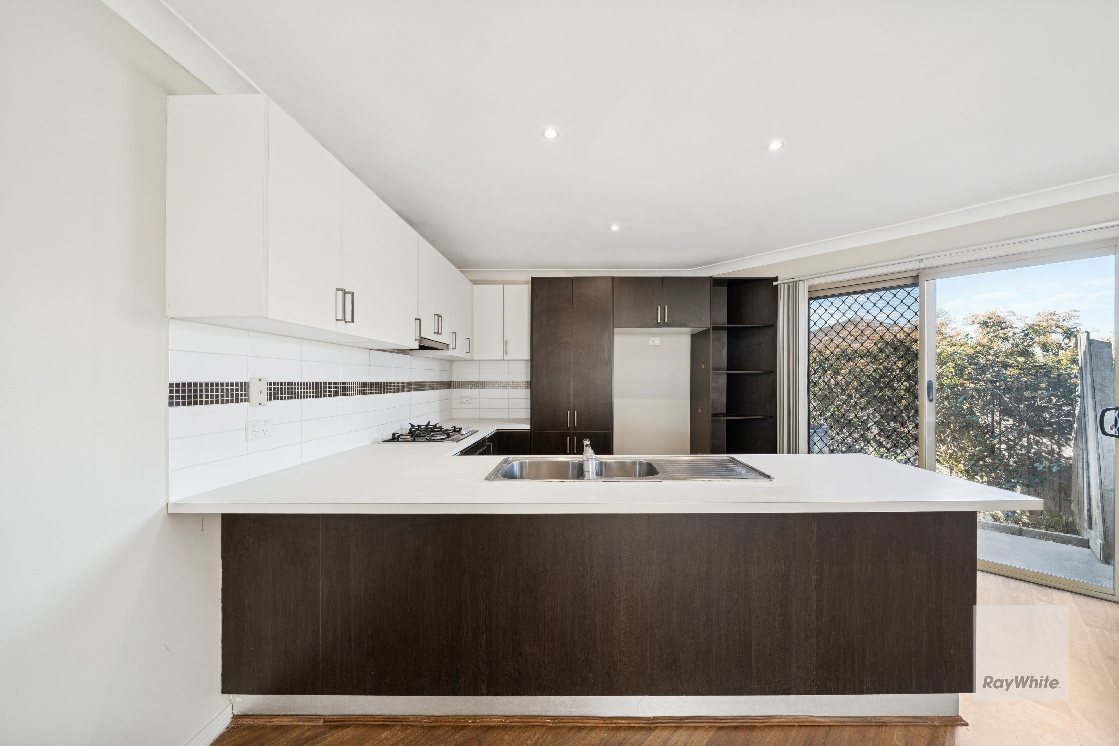 16 Dutton Court , Meadow Heights VIC 3048, Meadow Heights - Thumbnail 3