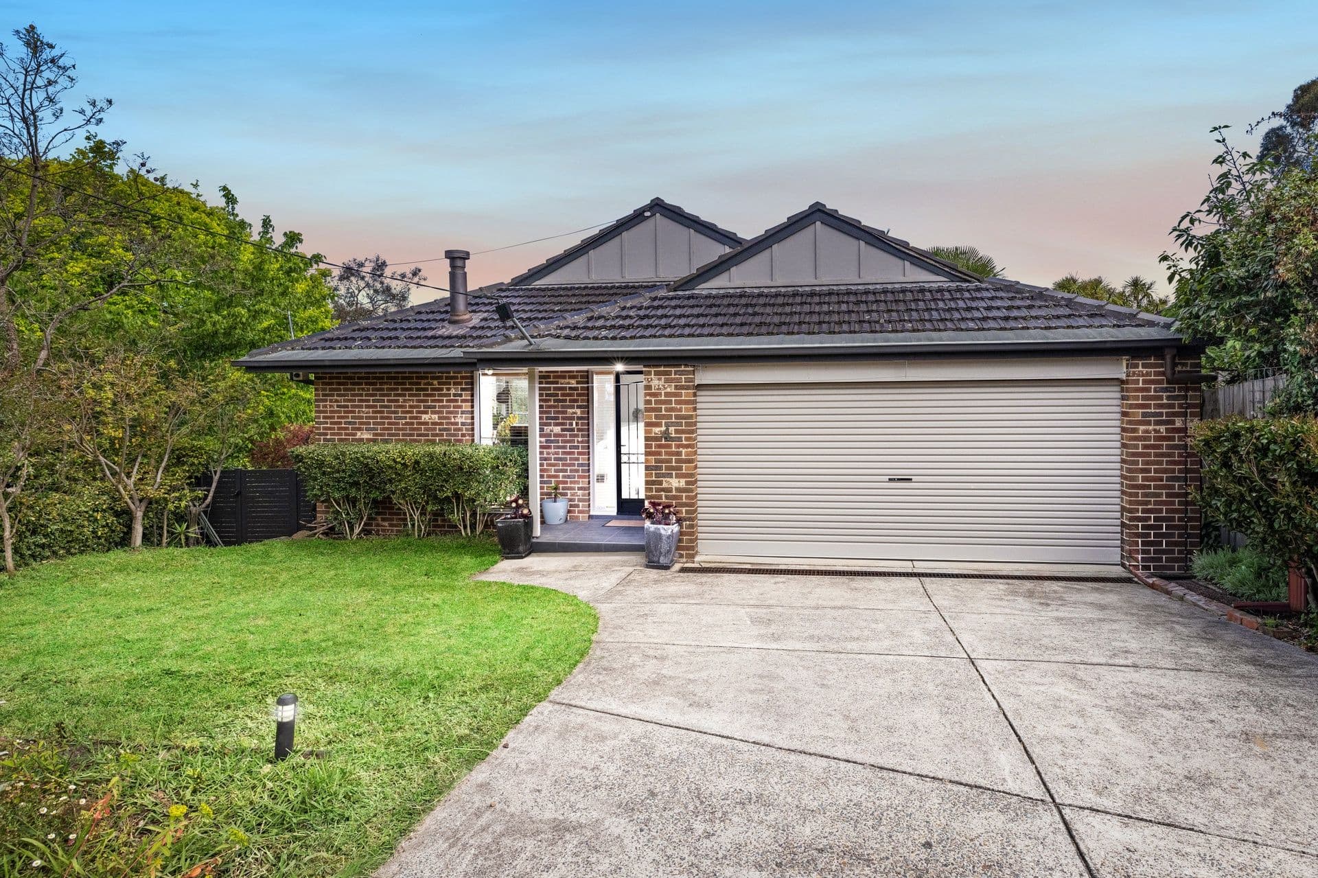 4 Palm Court , Mount Waverley VIC 3149, Mount Waverley - Image 1
