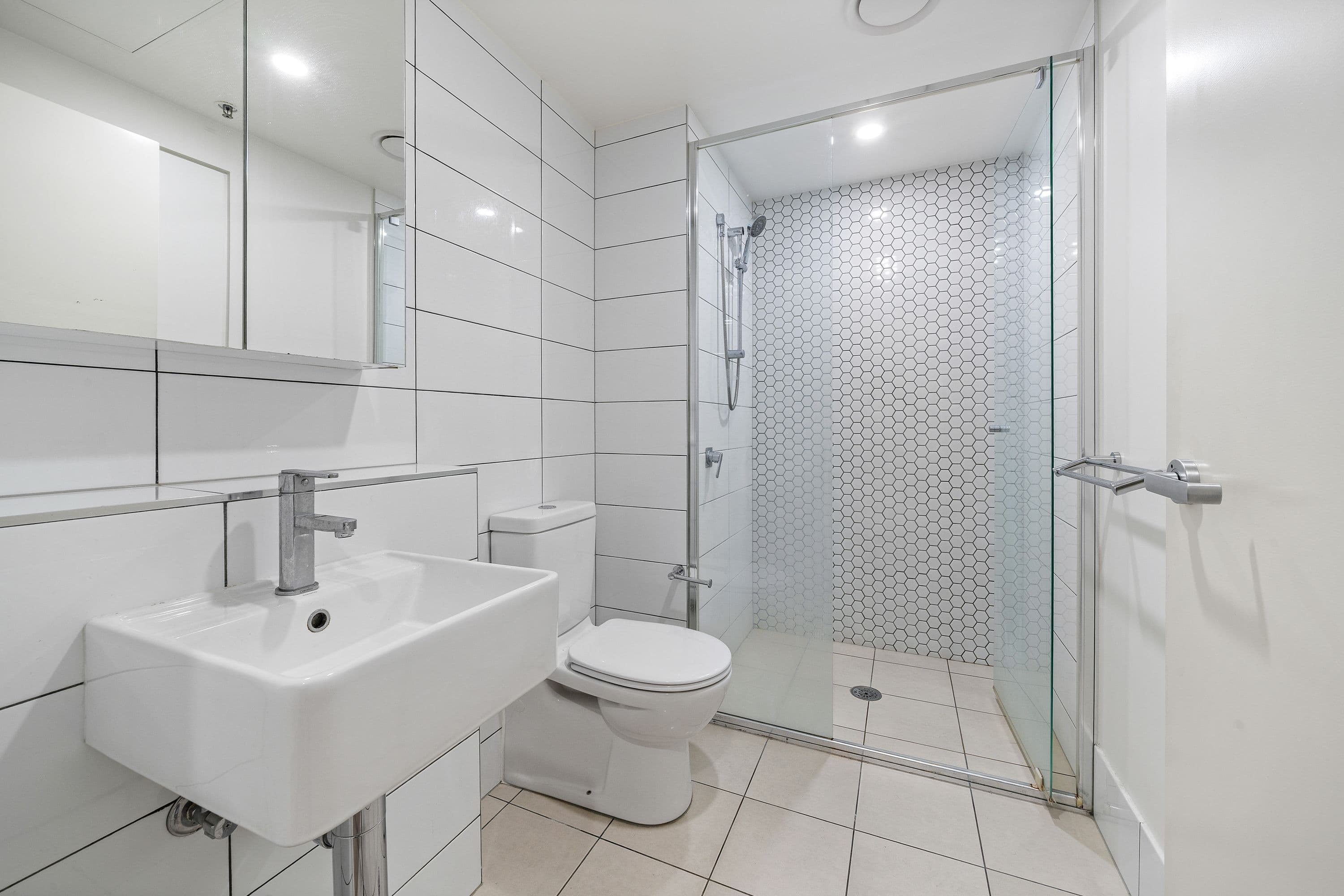 120 Eastern Valley Way , Belconnen ACT 2617, Belconnen - Thumbnail 5