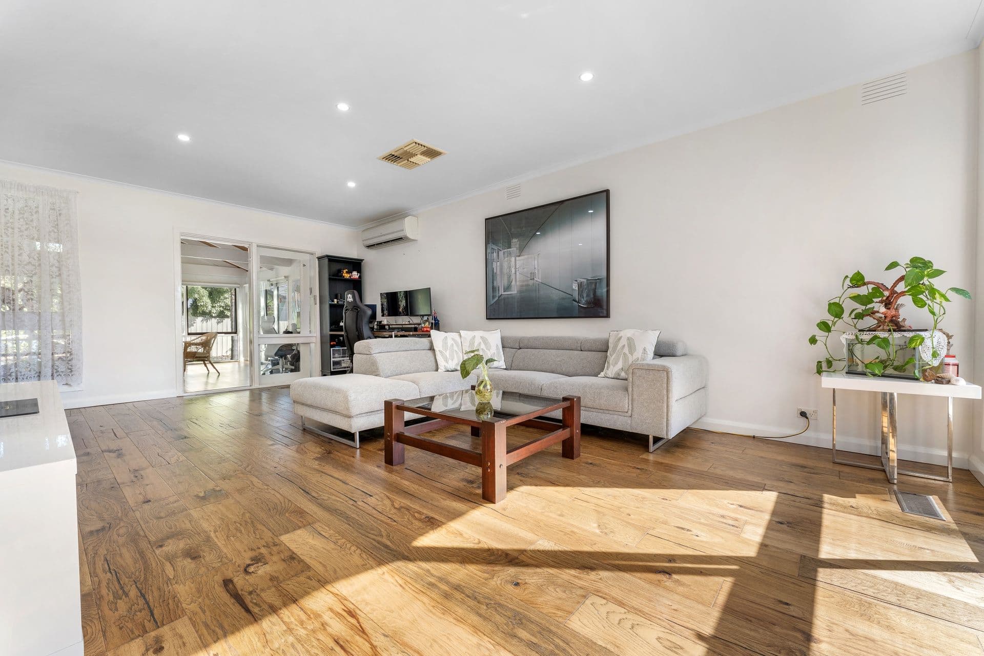 40 Old Orchard Drive , Wantirna South VIC 3152, Wantirna South - Thumbnail 3