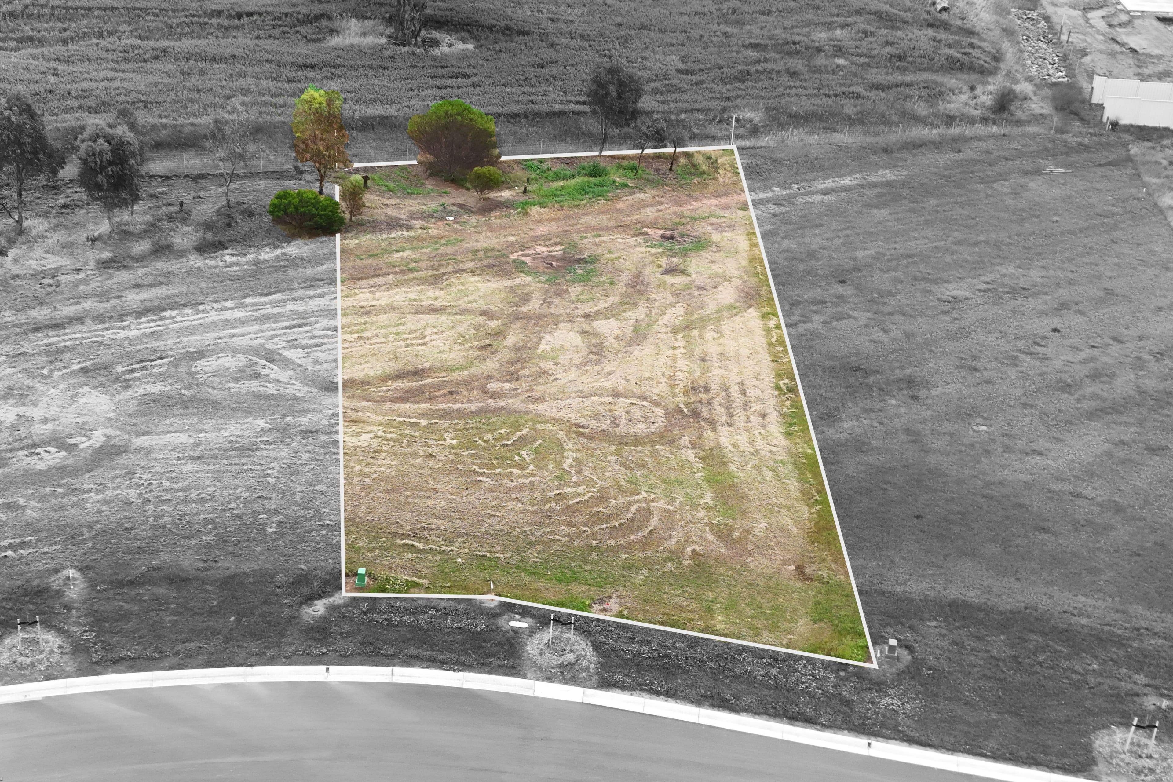 28 Badcoe Crescent , Strathalbyn SA 5255, Strathalbyn - Thumbnail 2
