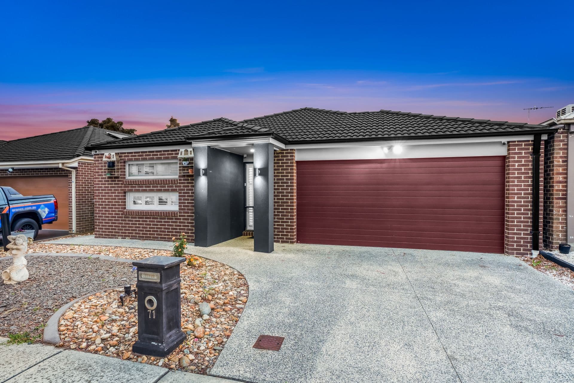 71 Burford Way , Cranbourne North VIC 3977, Cranbourne North - Thumbnail 2