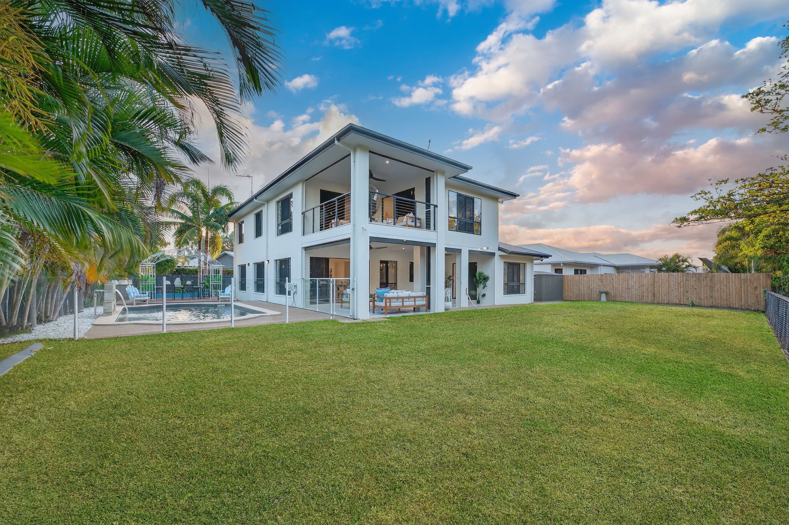11 Margarita Court , Bushland Beach QLD 4818, Bushland Beach - Thumbnail 2