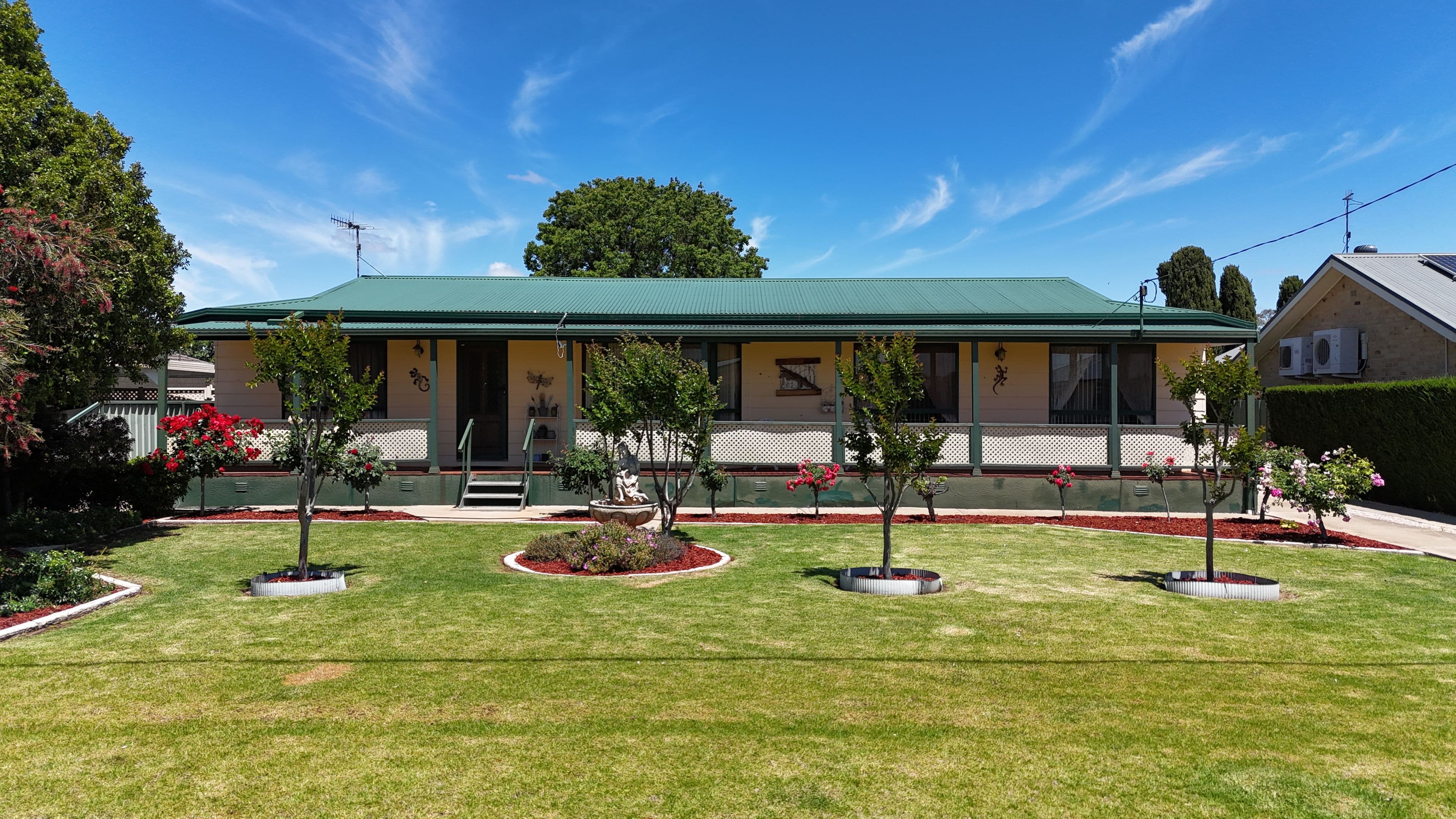 53 Barwidgee Boulevard , Darlington Point NSW 2706, Darlington Point - Thumbnail 2