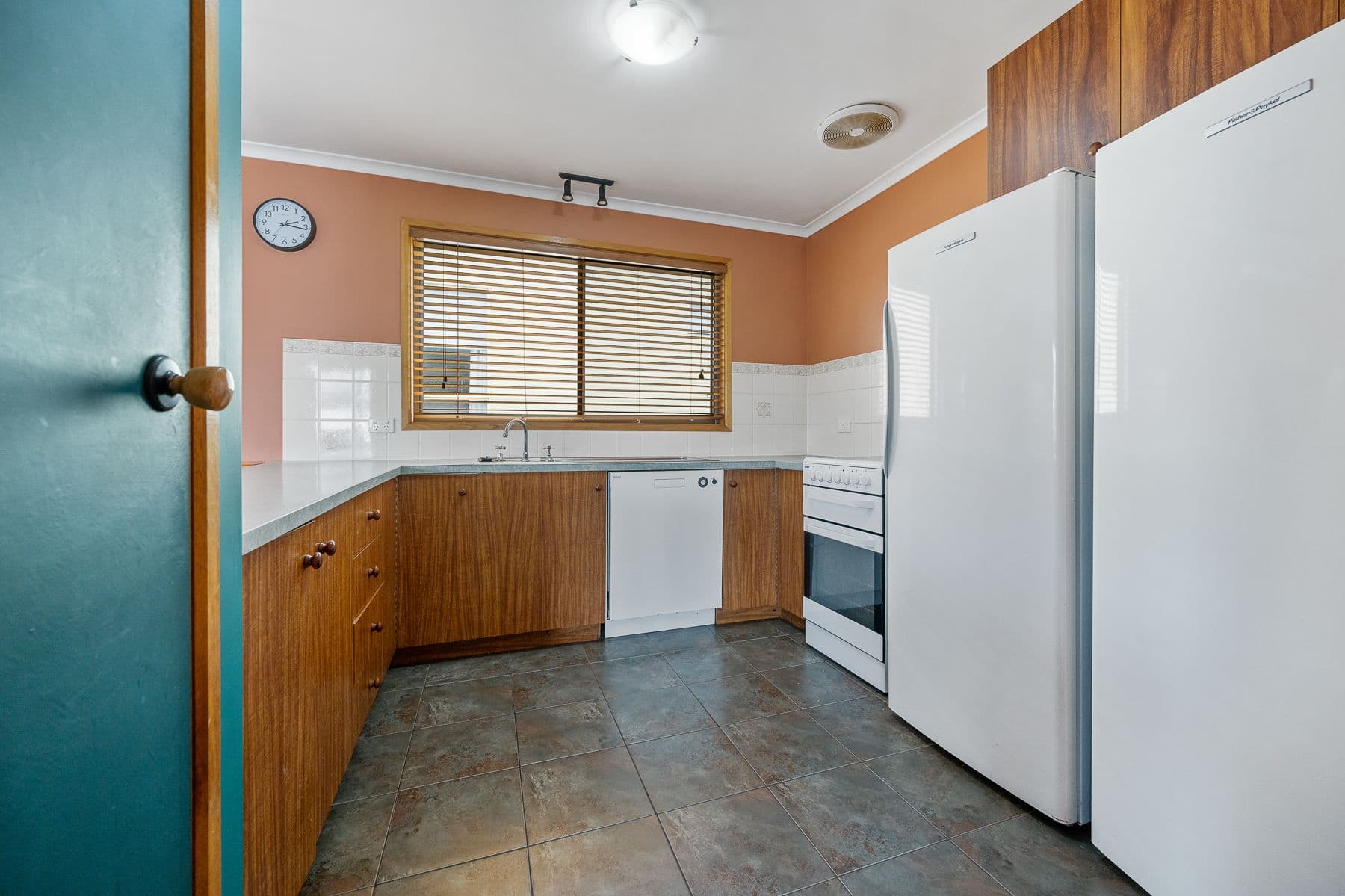 30 Neptune Street, Cape Paterson - Thumbnail 5