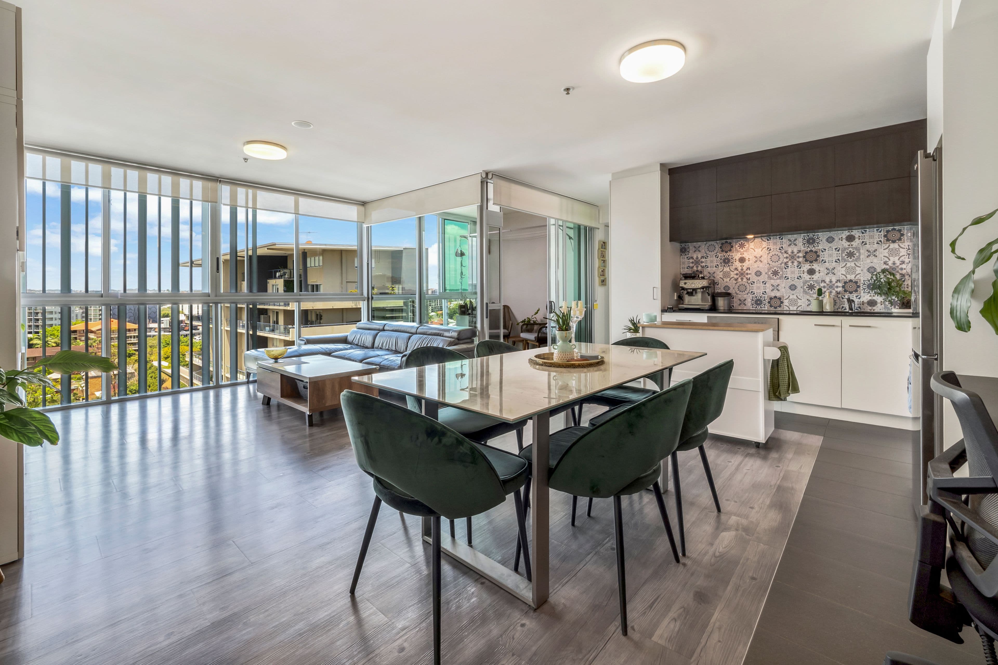 18 Thorn Street , Kangaroo Point QLD 4169, Kangaroo Point - Image 1