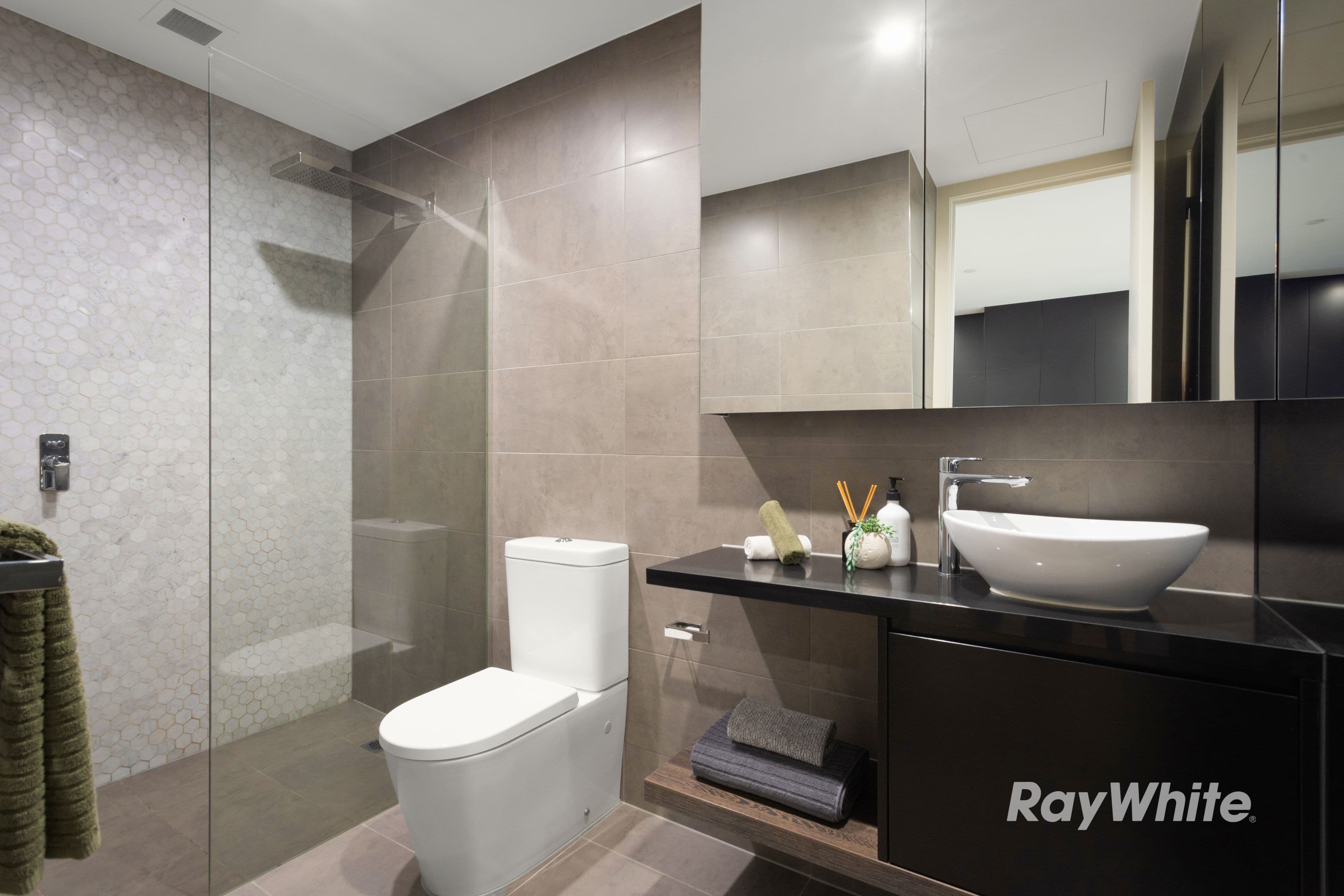 16 Etna Street , Glen Huntly VIC 3163, Glen Huntly - Thumbnail 7