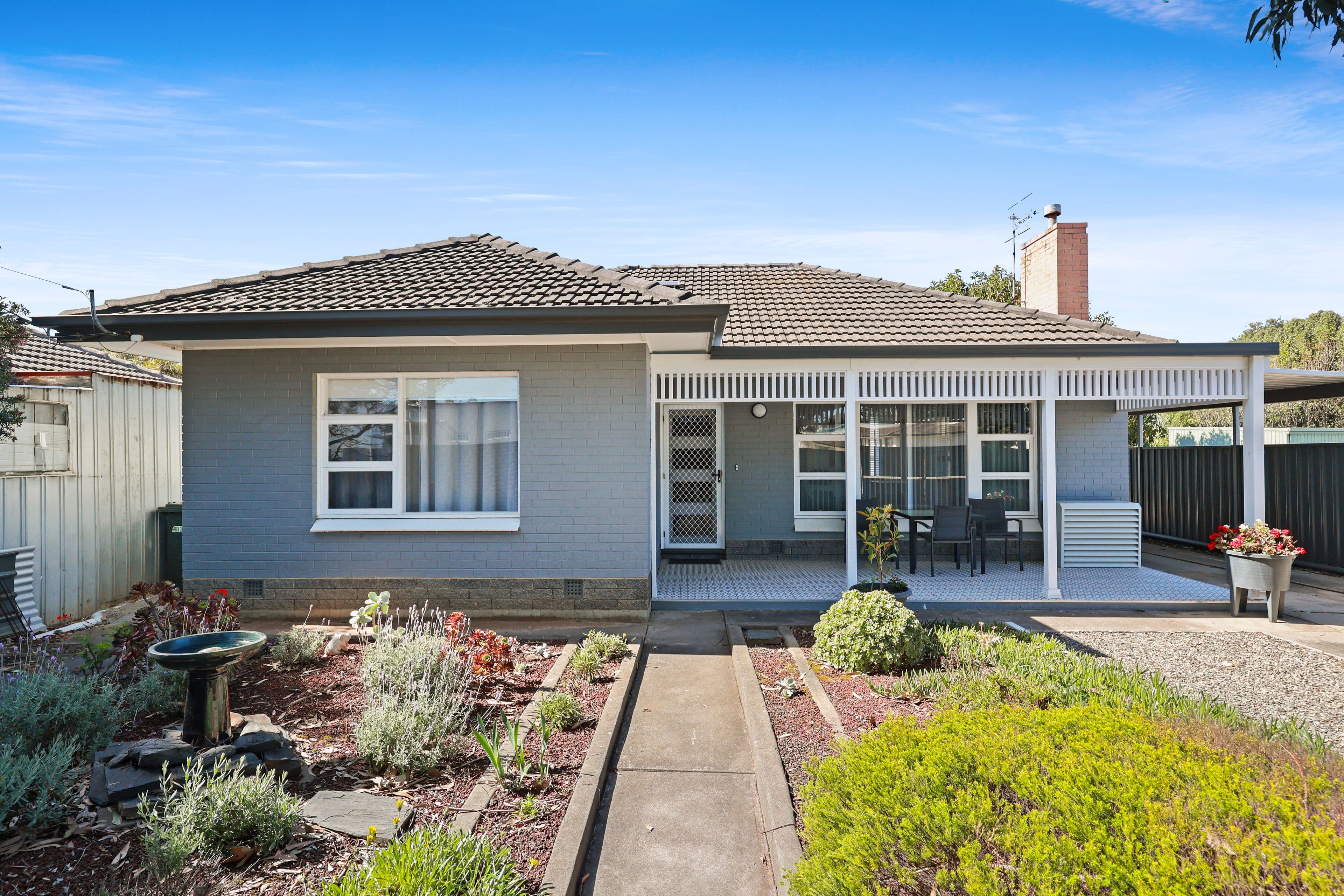 28 Newland Street , Victor Harbor SA 5211, Victor Harbor - Image 1