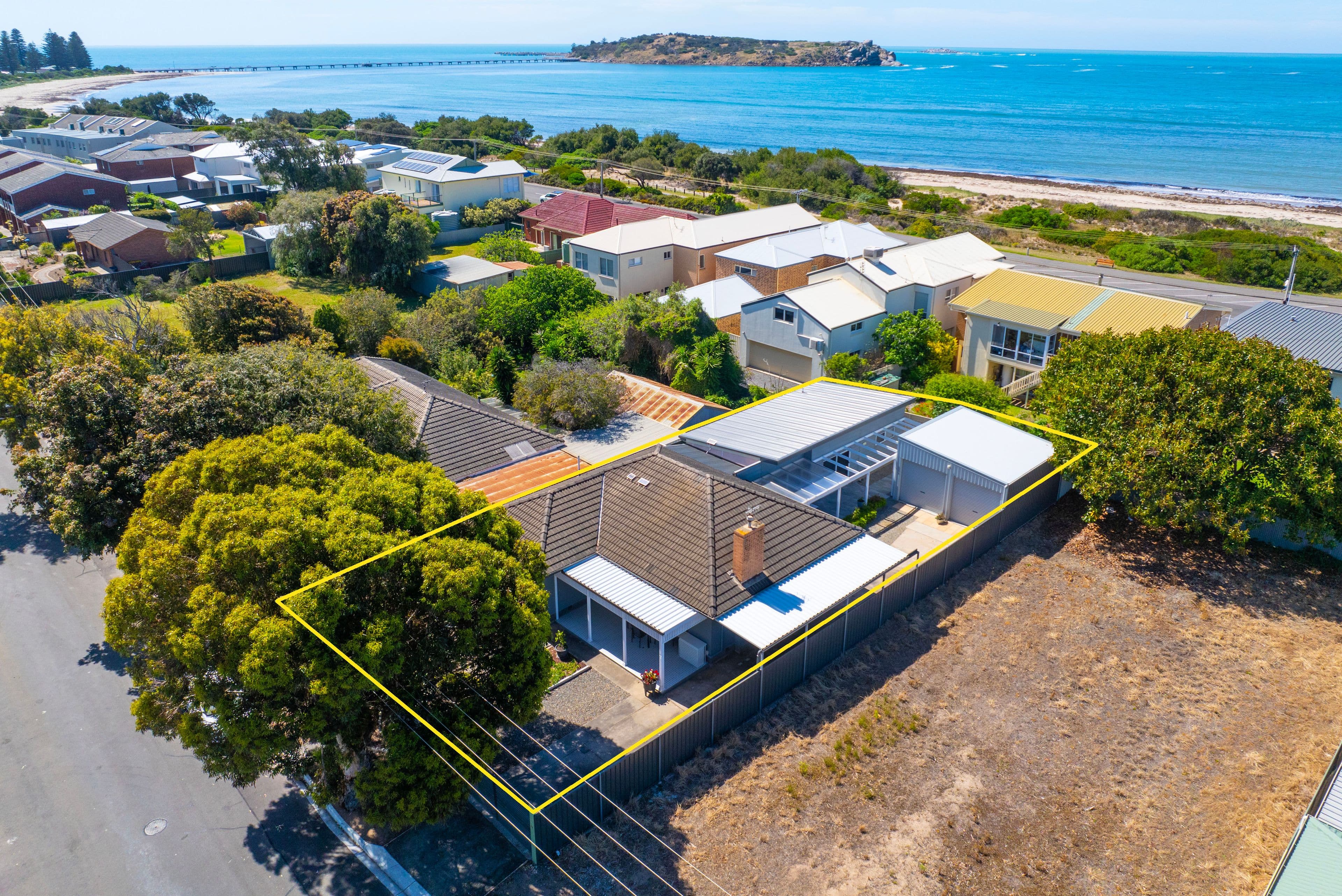 28 Newland Street , Victor Harbor SA 5211, Victor Harbor - Thumbnail 2