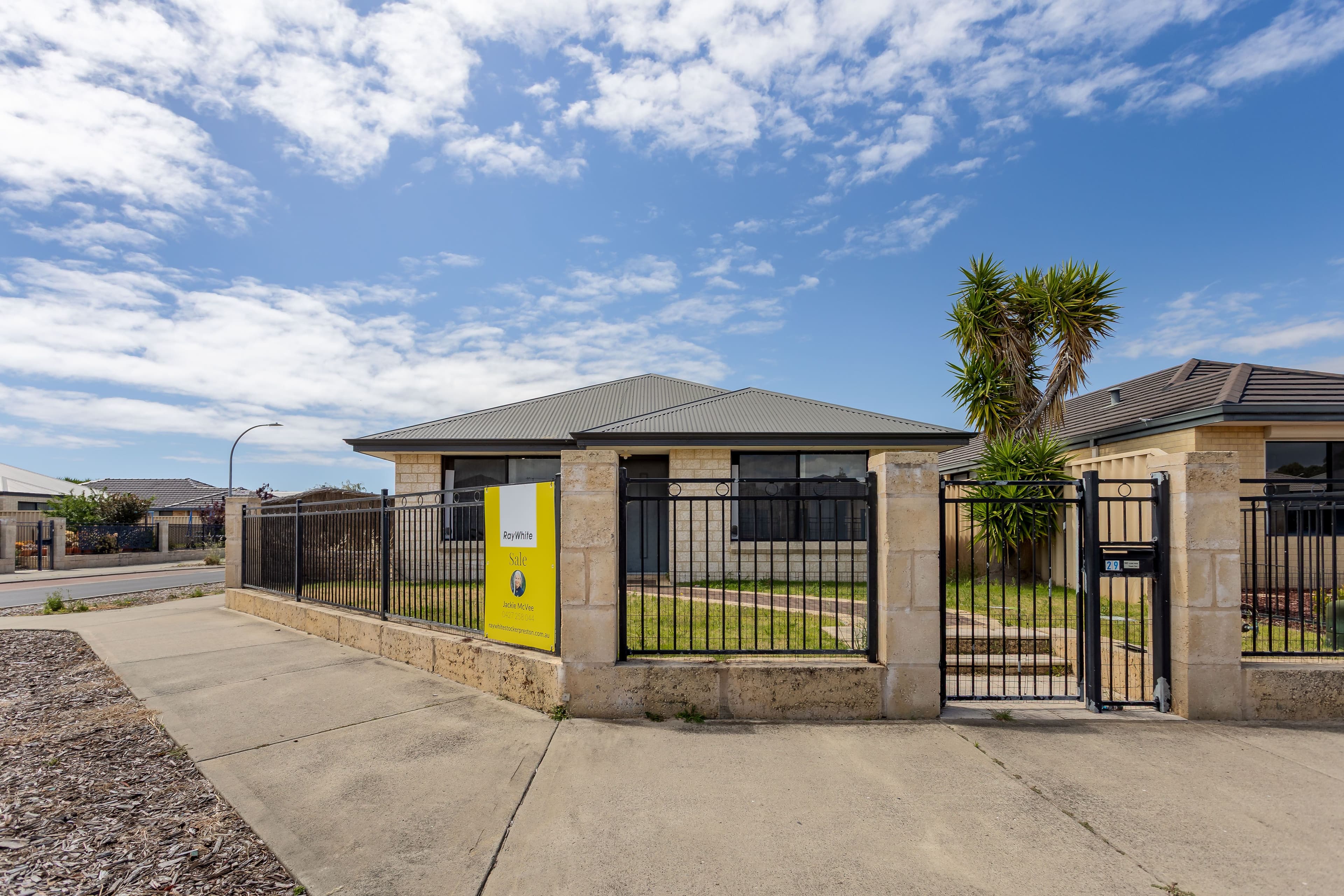 29 Paragon Loop , Dalyellup WA 6230, Dalyellup - Thumbnail 2