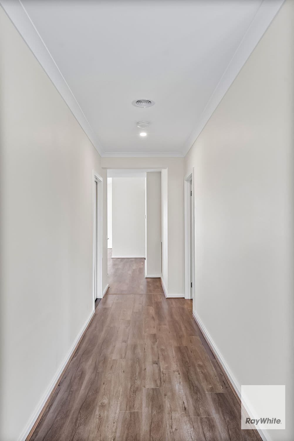 34 Stonneyburn Road , THORNHILL PARK VIC 3335, Thornhill Park - Thumbnail 2