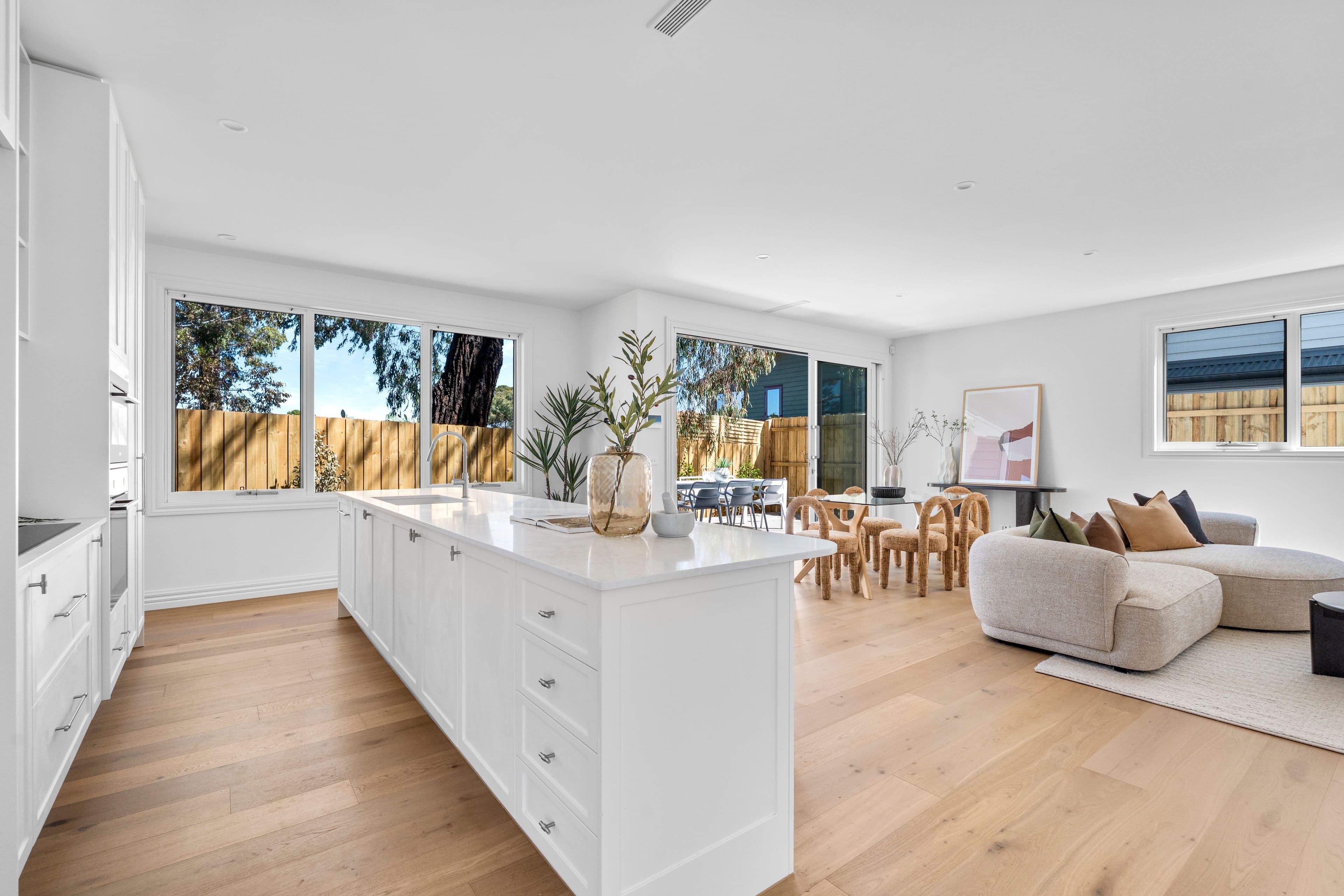 10 Airlie Road , Montmorency VIC 3094, Montmorency - Thumbnail 4