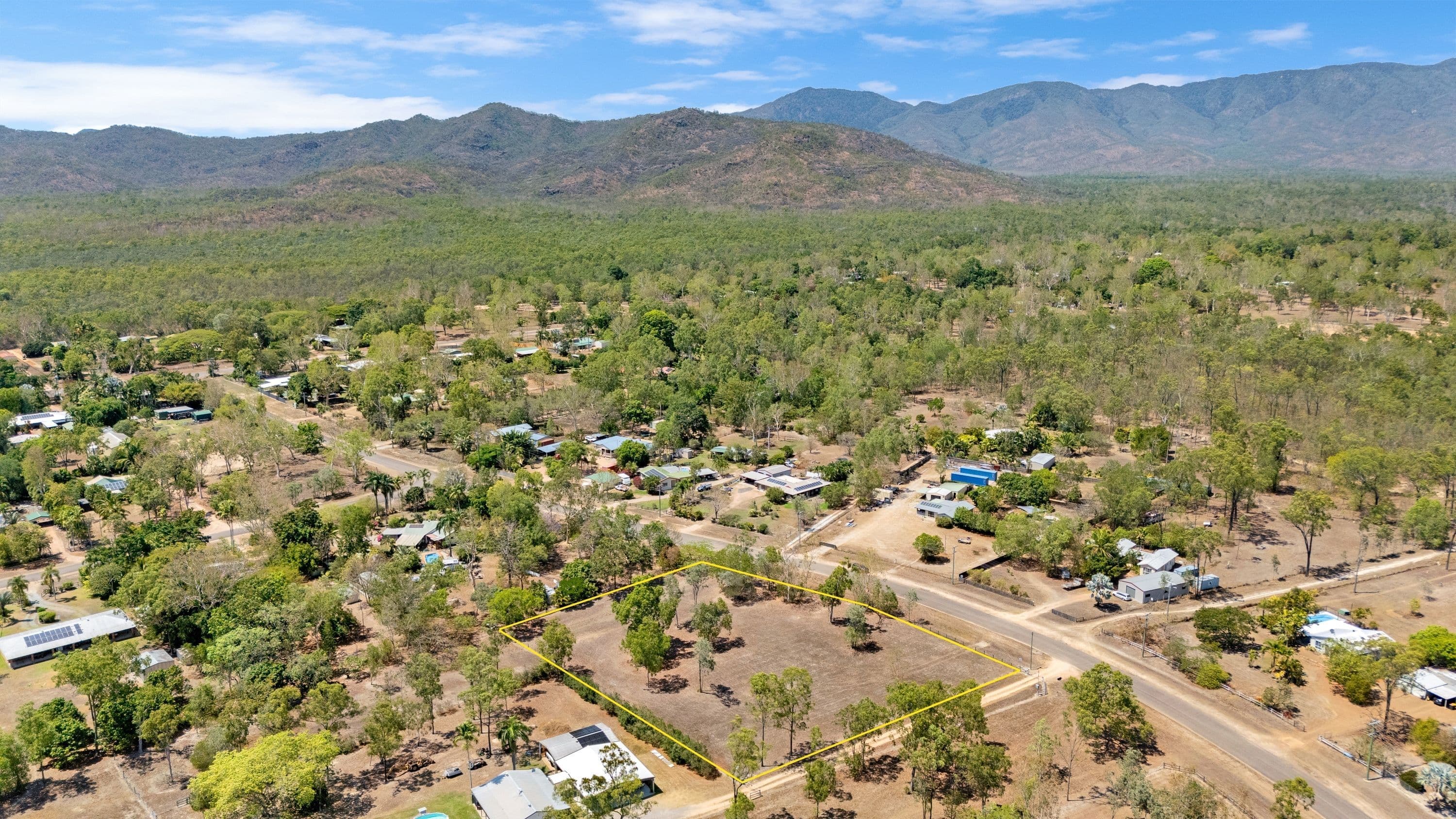10 Endeavour Road , Bluewater Park QLD 4818, Bluewater Park - Thumbnail 4