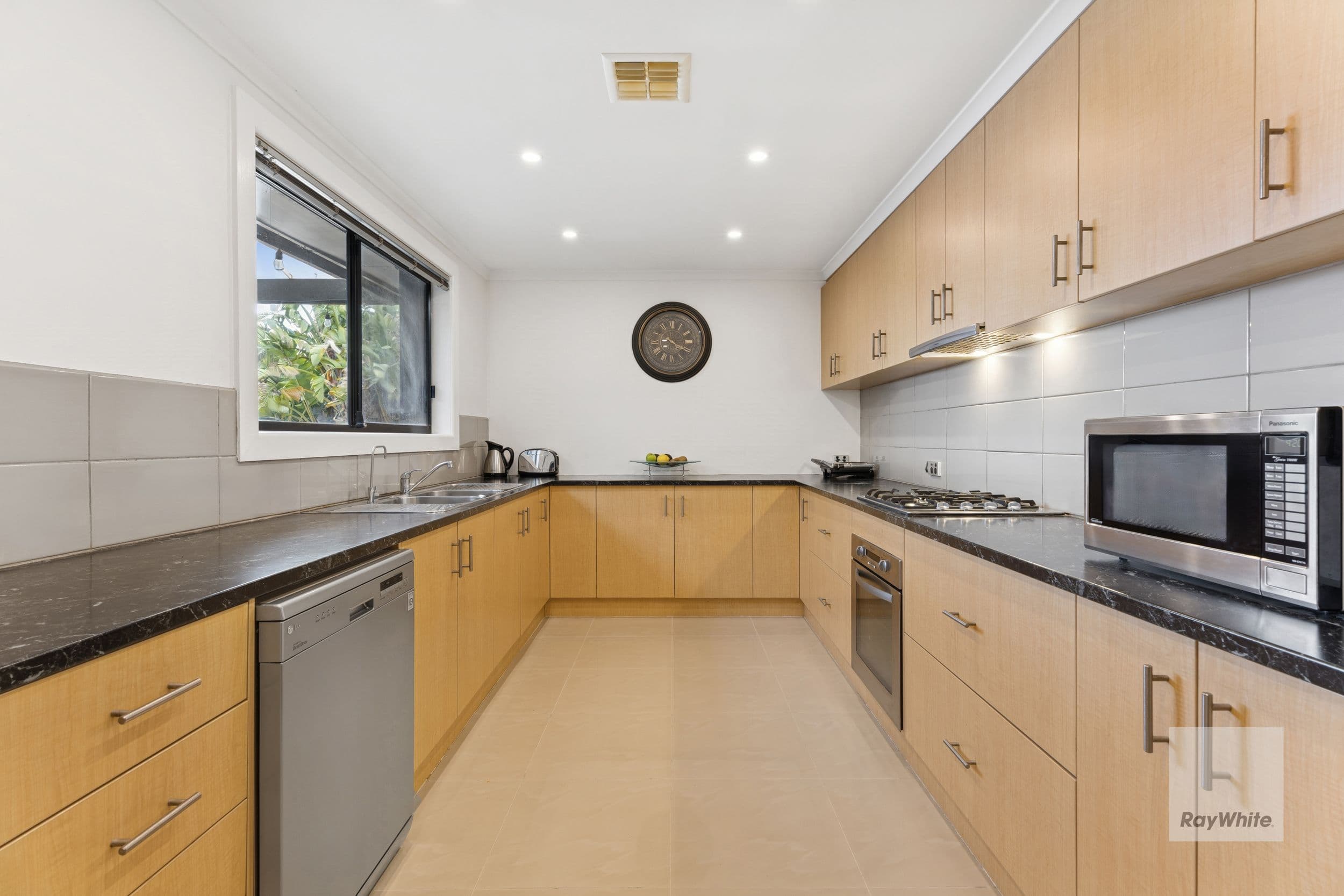 2 Ventnor Place , Keilor Downs VIC 3038, Keilor Downs - Thumbnail 4