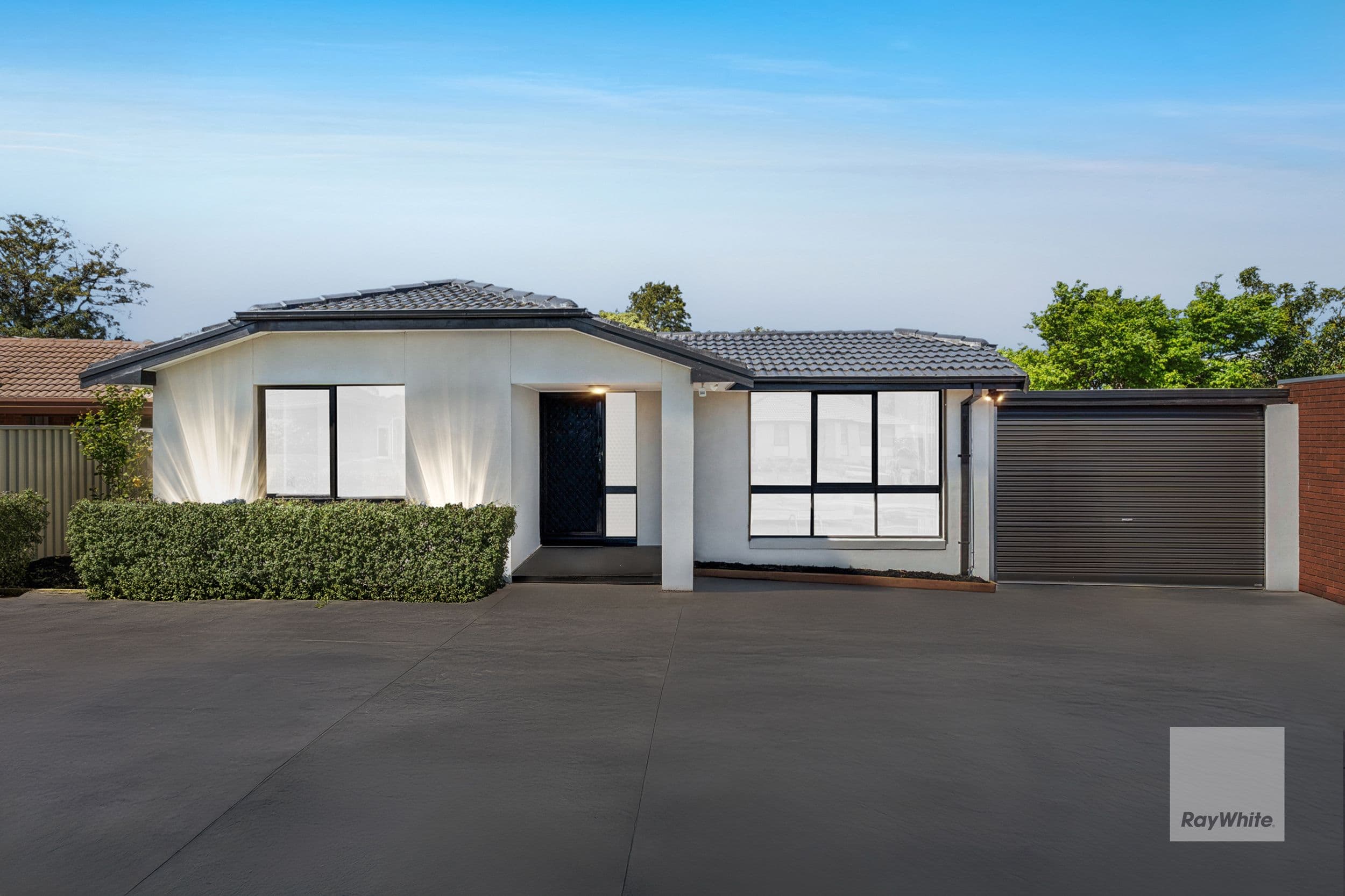 8 Angourie Crescent , Taylors Lakes VIC 3038, Taylors Lakes - Image 1
