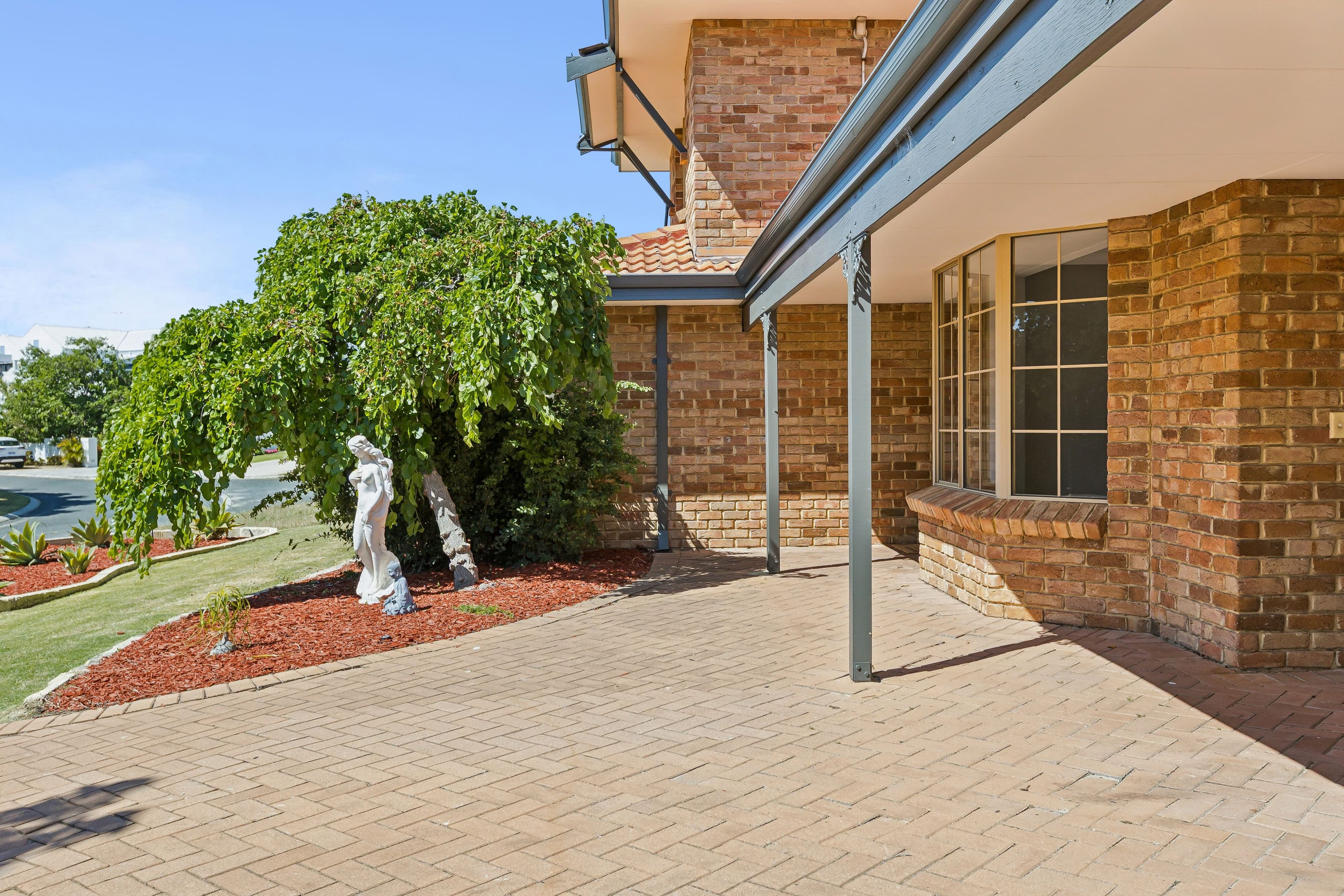16 Clifton Gardens , Kallaroo WA 6025, Kallaroo - Thumbnail 4