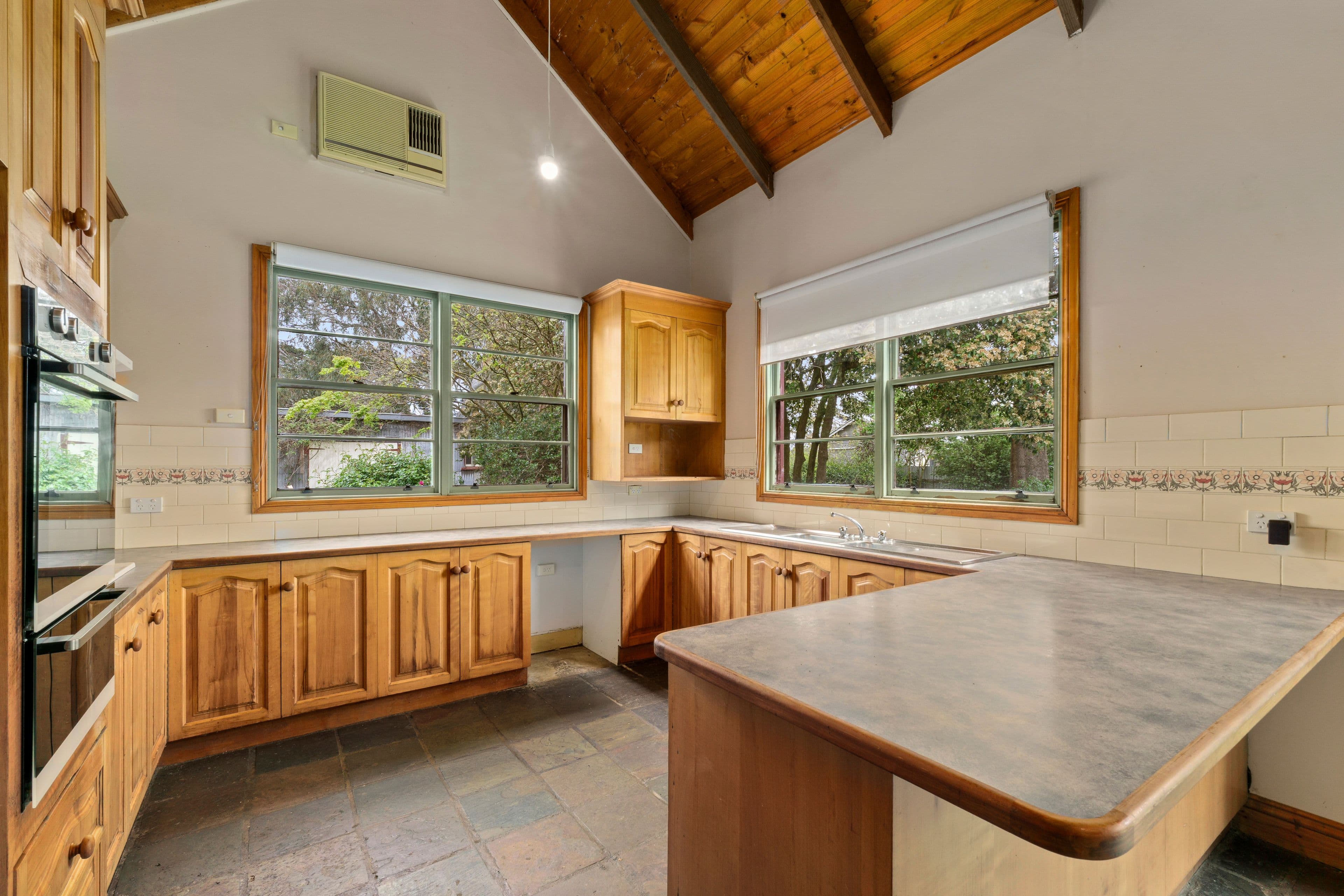 18 Mackinnons Bridge Road , Noorat VIC 3265, Noorat - Thumbnail 3