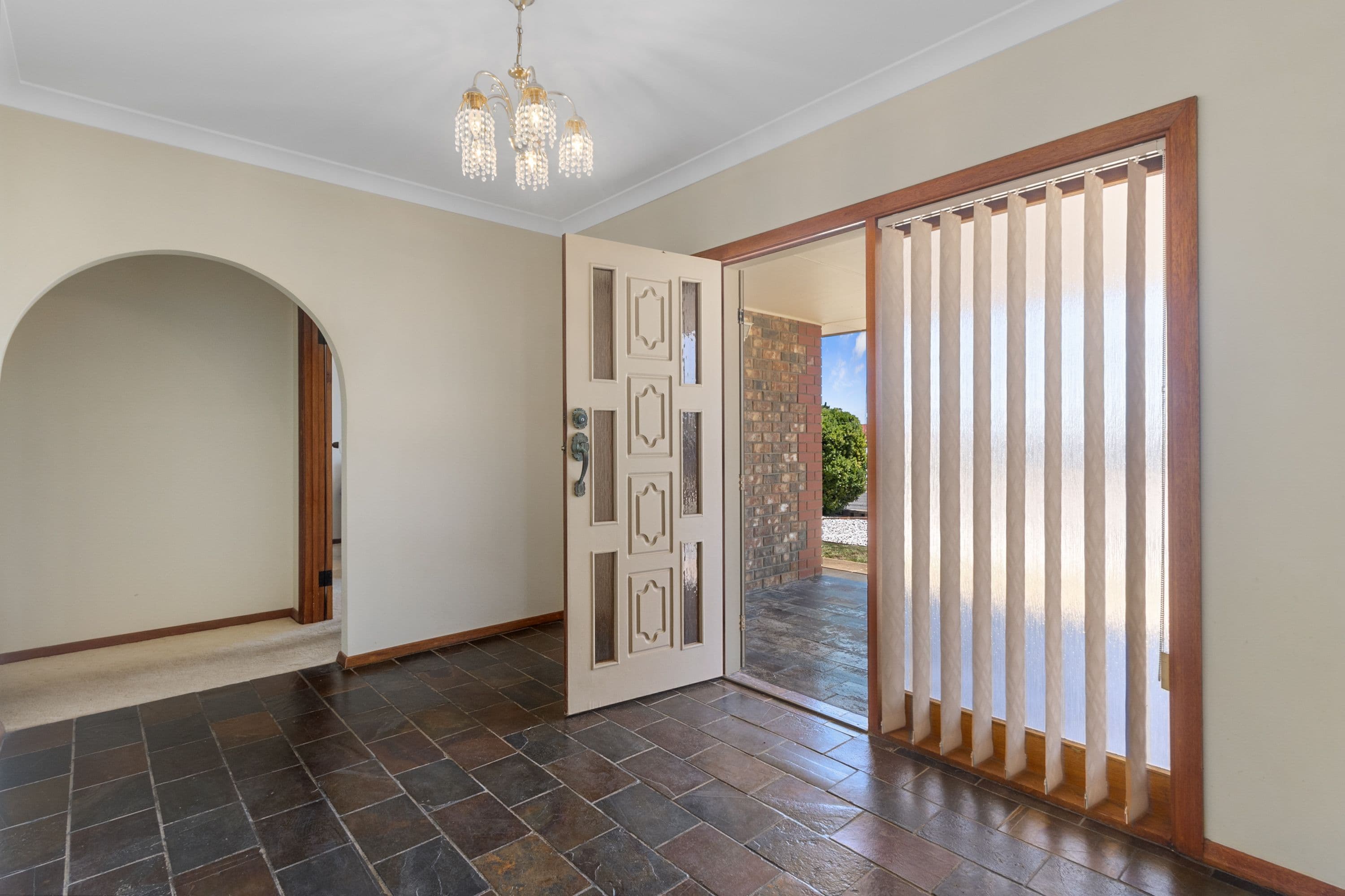 9 Malcolm Court, Wallaroo - Thumbnail 4