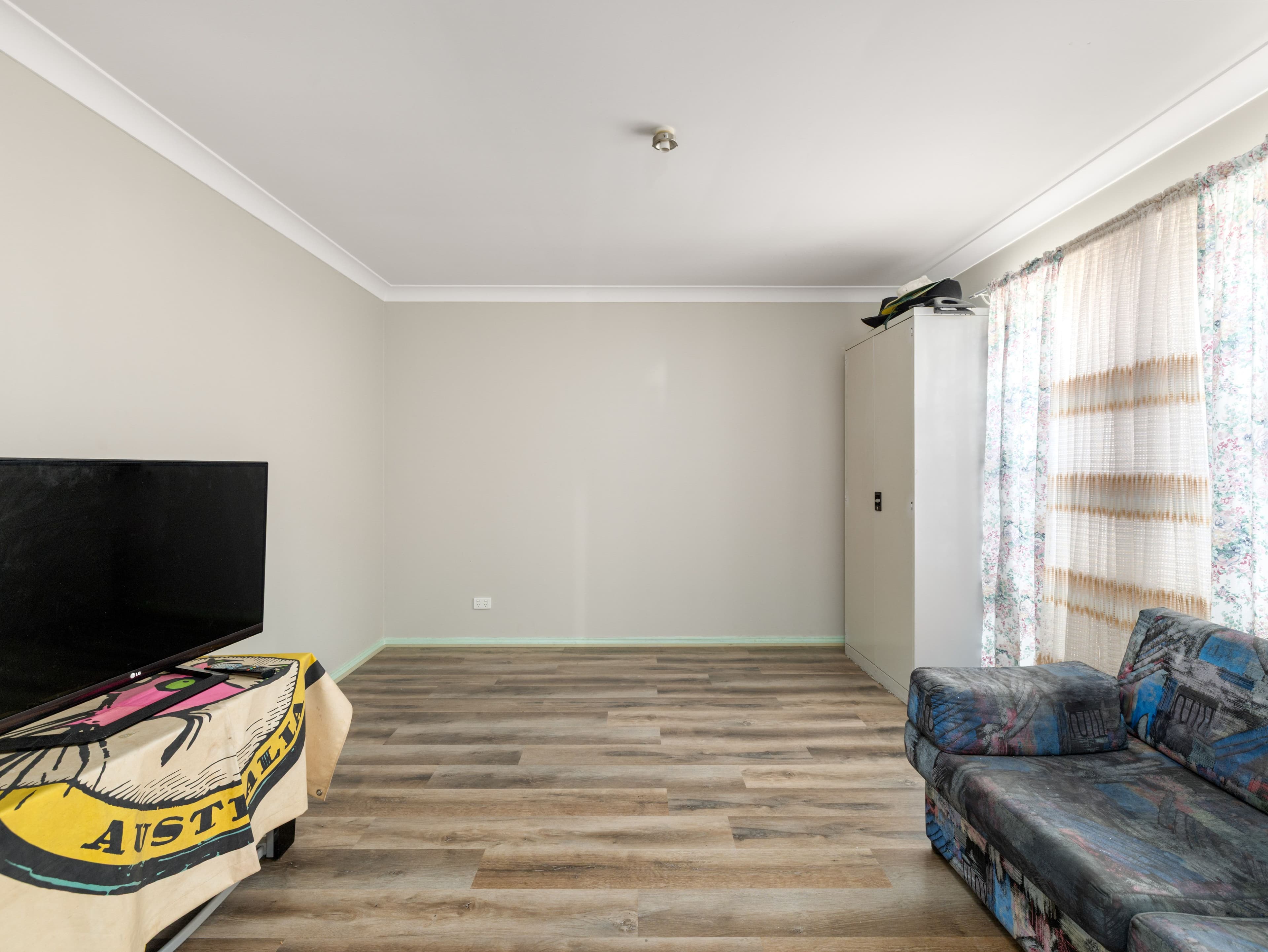 4 Elkhorn Street , Bellbird Park QLD 4300, Bellbird Park - Thumbnail 2