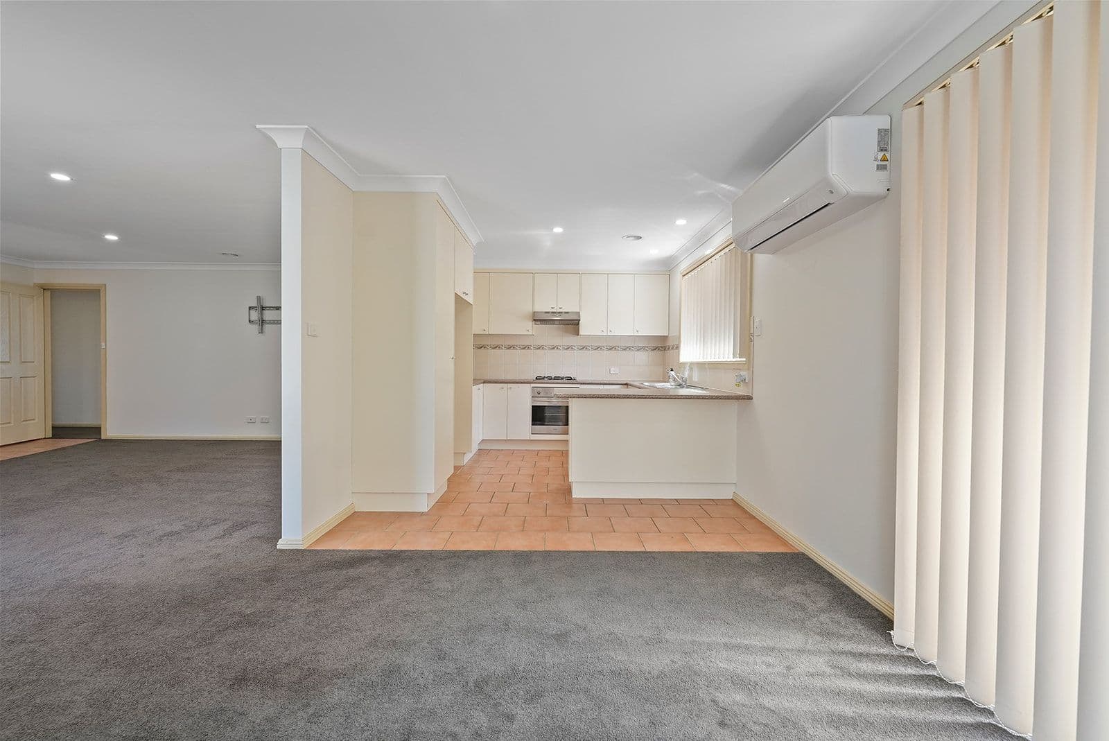 64 Icely Road , Orange NSW 2800, Orange - Thumbnail 4